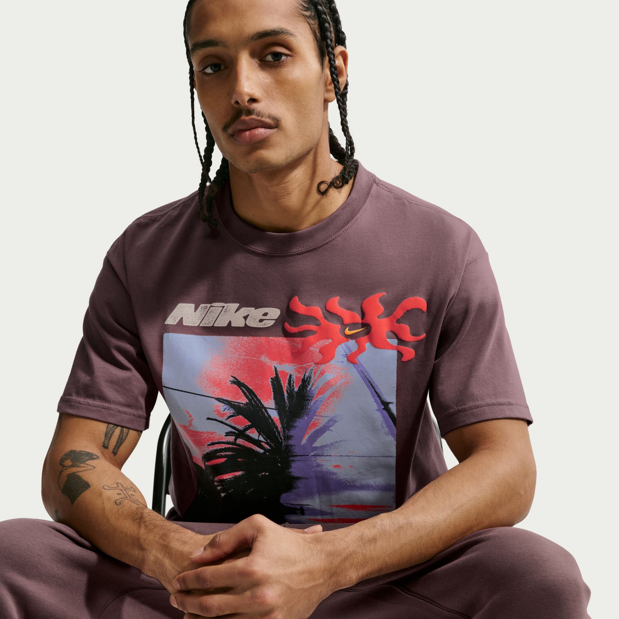 Nike Men's Sportswear Palm Tree Graphic T-Shirt product image