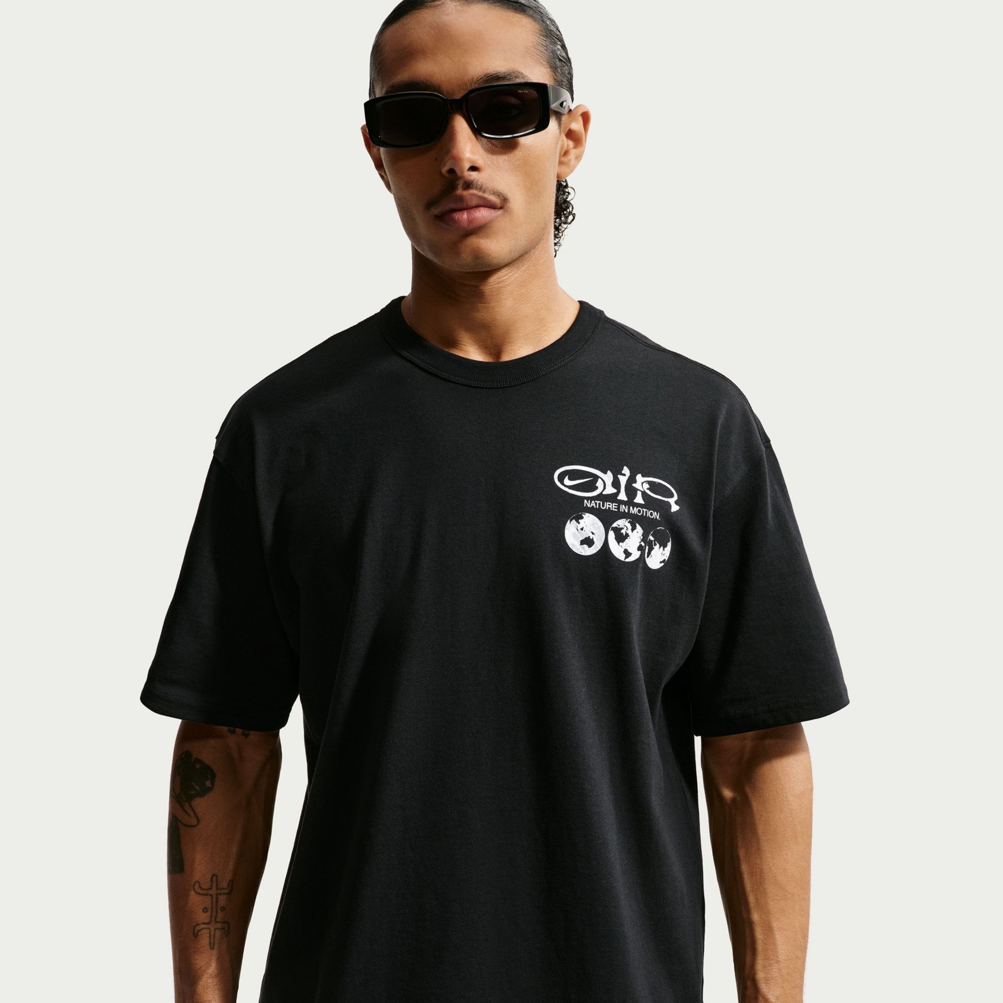 Nike Men's Sportswear Premium Essentials Earth Day Graphic T-Shirt product image