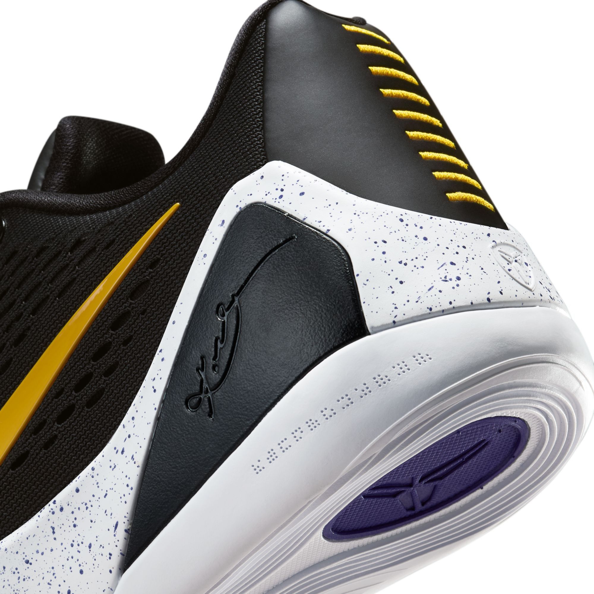 Nike Kobe 9 Elite Low Protro Basketball Shoes product image