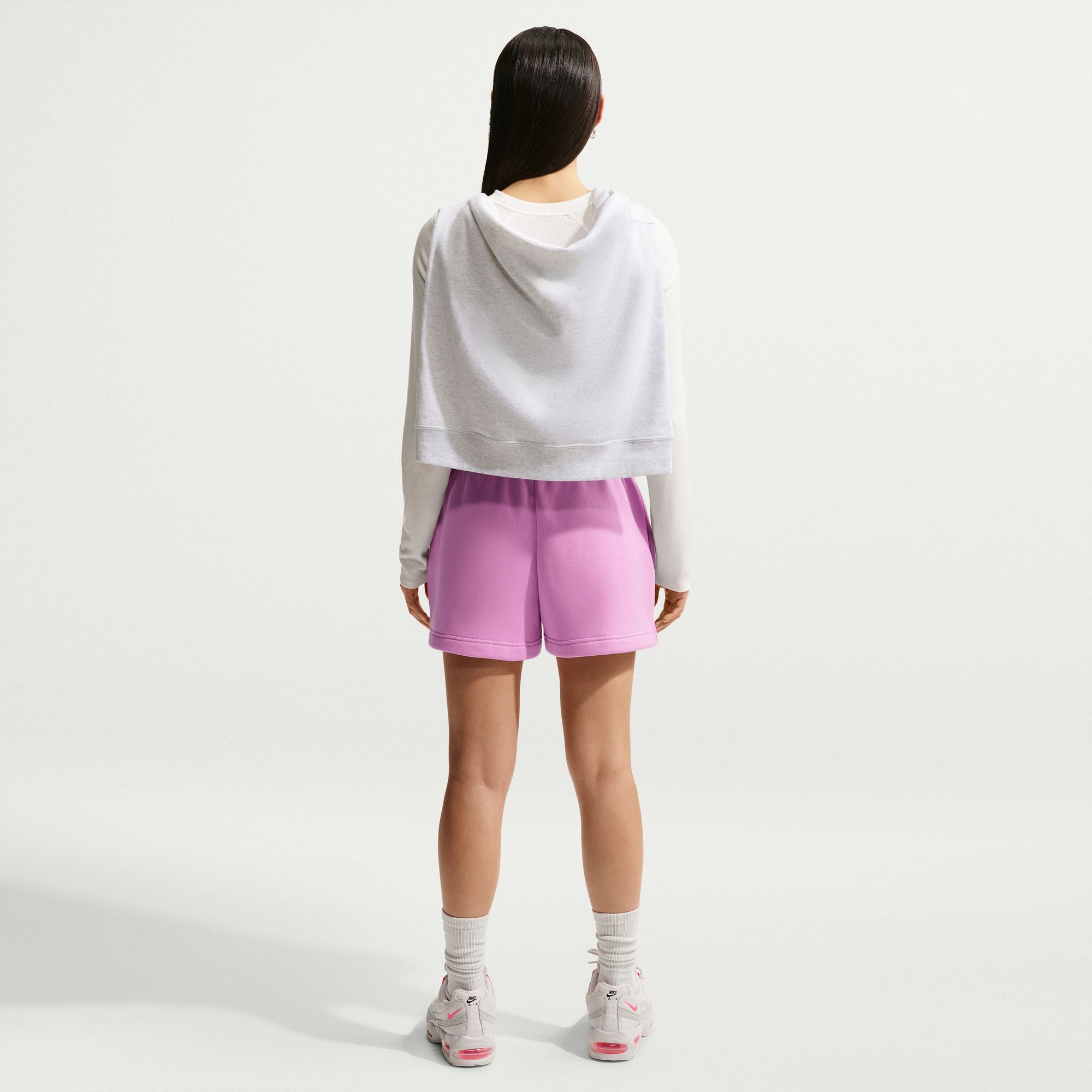 Nike Women's Sportswear Phoenix Fleece Mid-Rise 4" Shorts product image