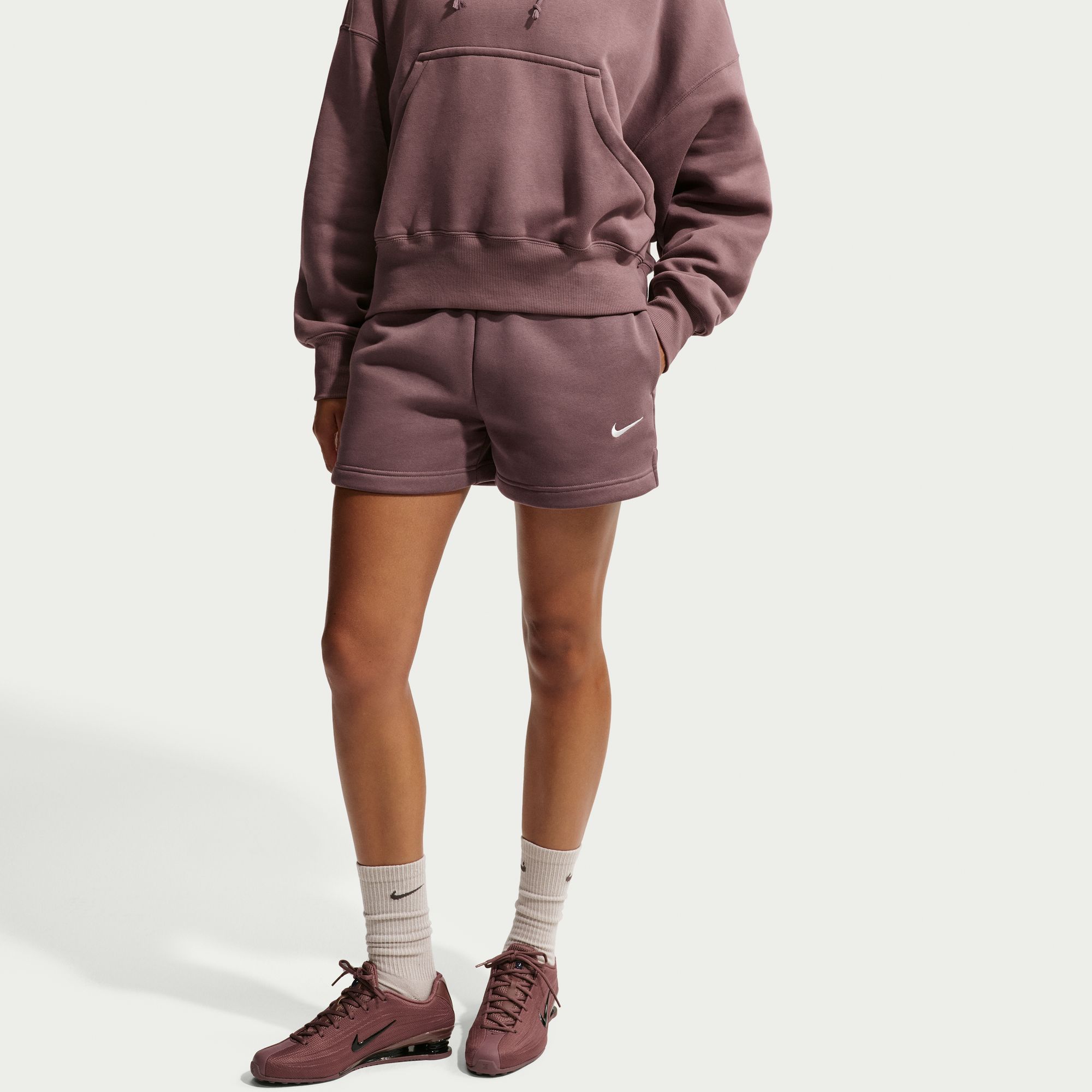 Nike Women's Sportswear Phoenix Fleece Mid-Rise 4" Shorts product image