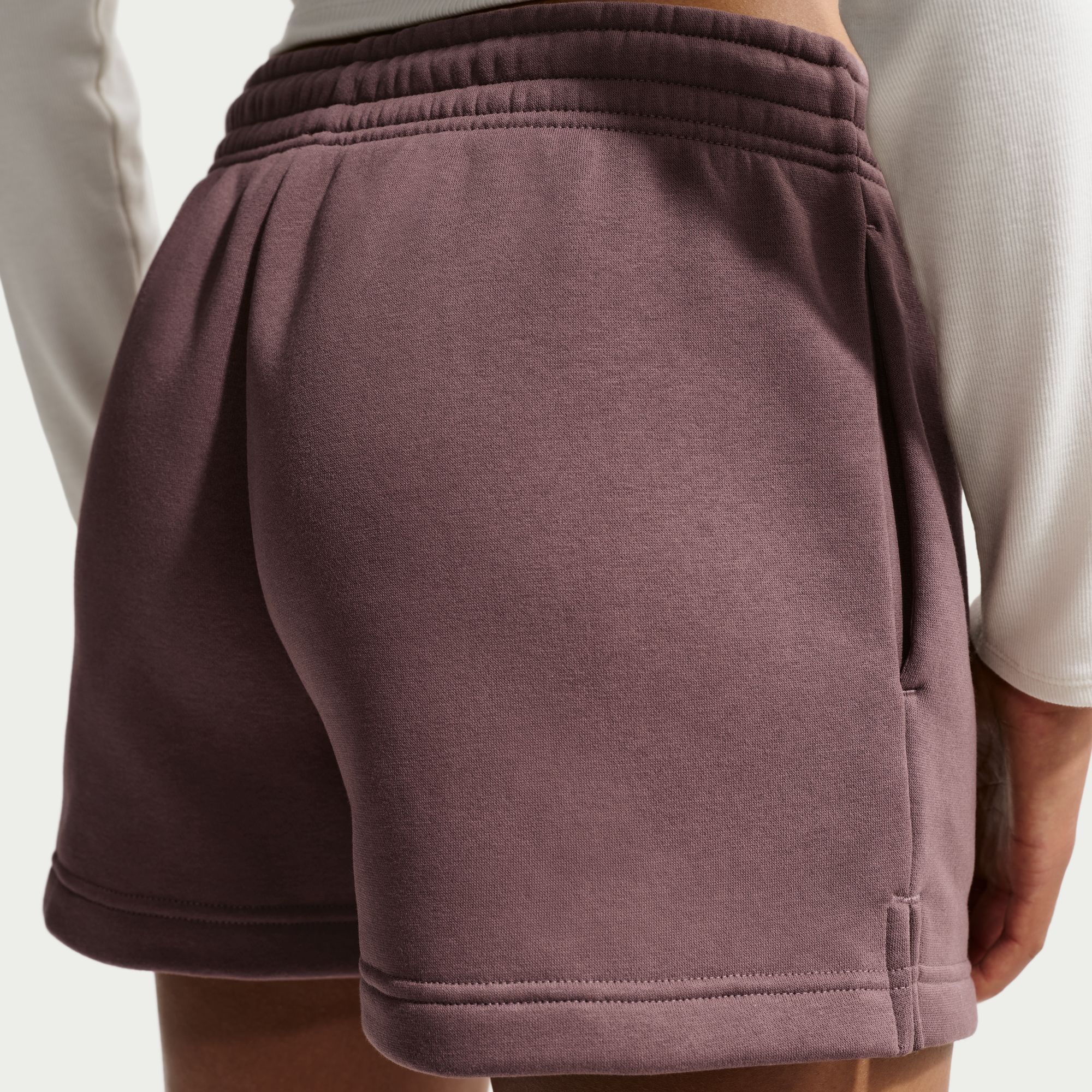 Nike Women's Sportswear Phoenix Fleece Mid-Rise 4" Shorts product image