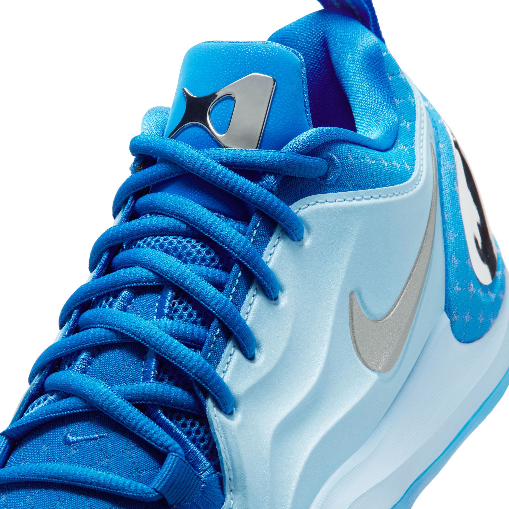 Nike Kids' Grade School A'Two 'Still Loading' Basketball Shoes product image