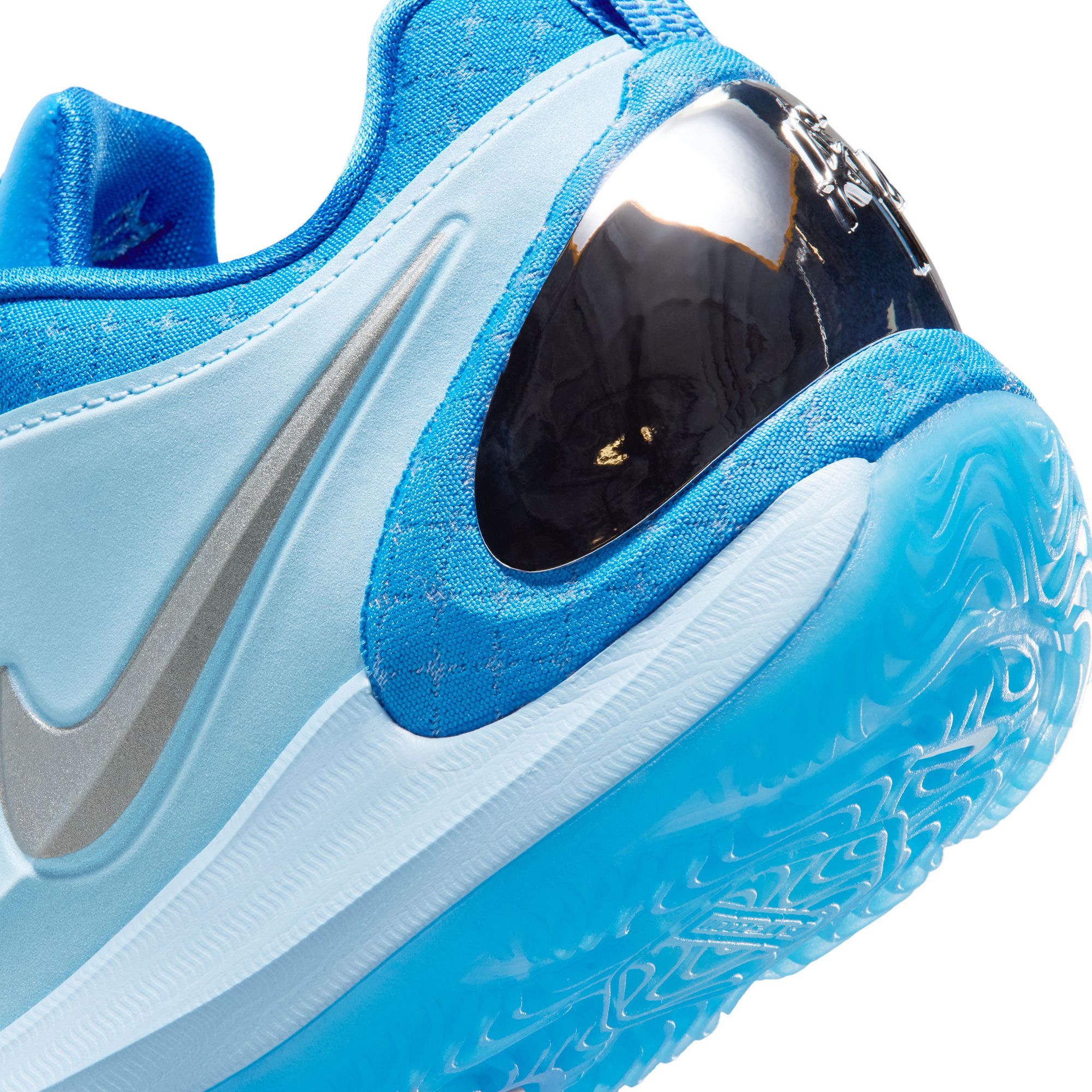 Nike Kids' Grade School A'Two 'Still Loading' Basketball Shoes product image