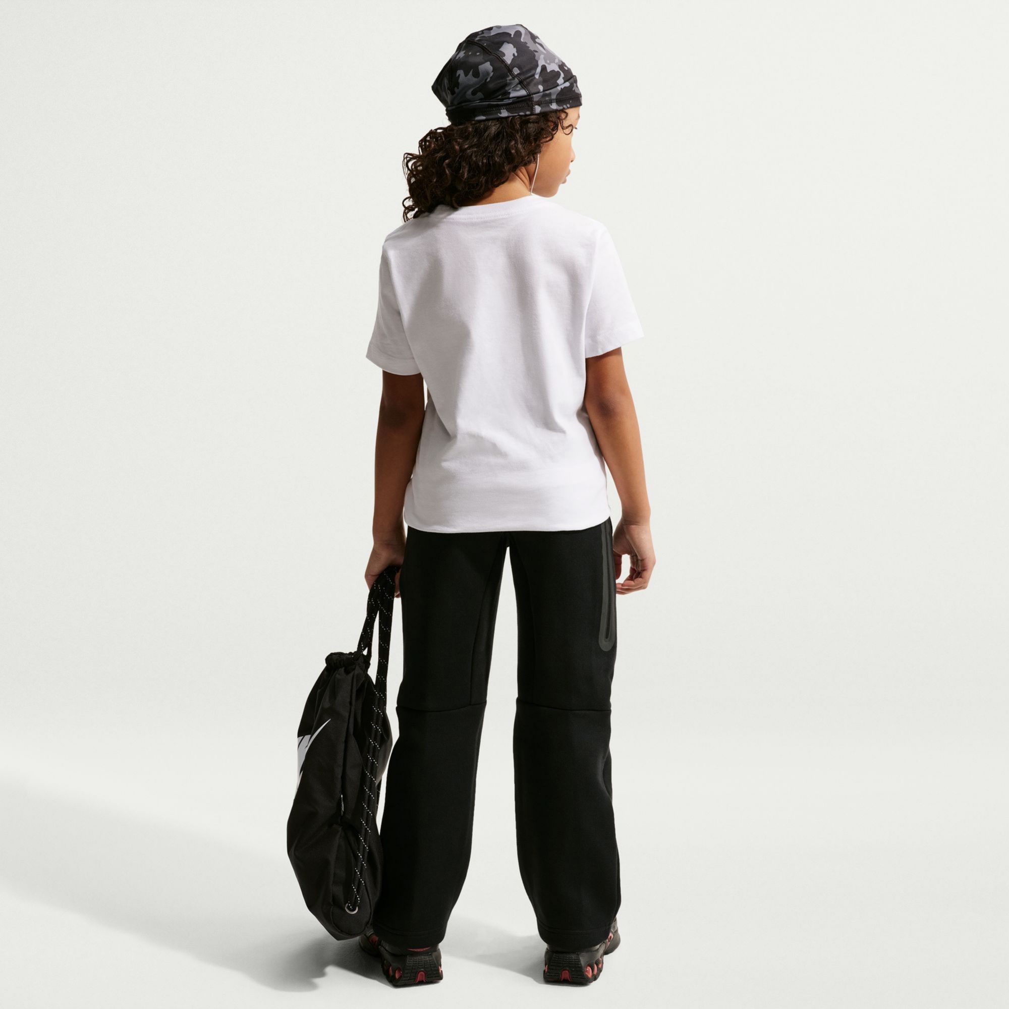 Nike Youth USMNT 2026 Home Crest T-Shirt product image