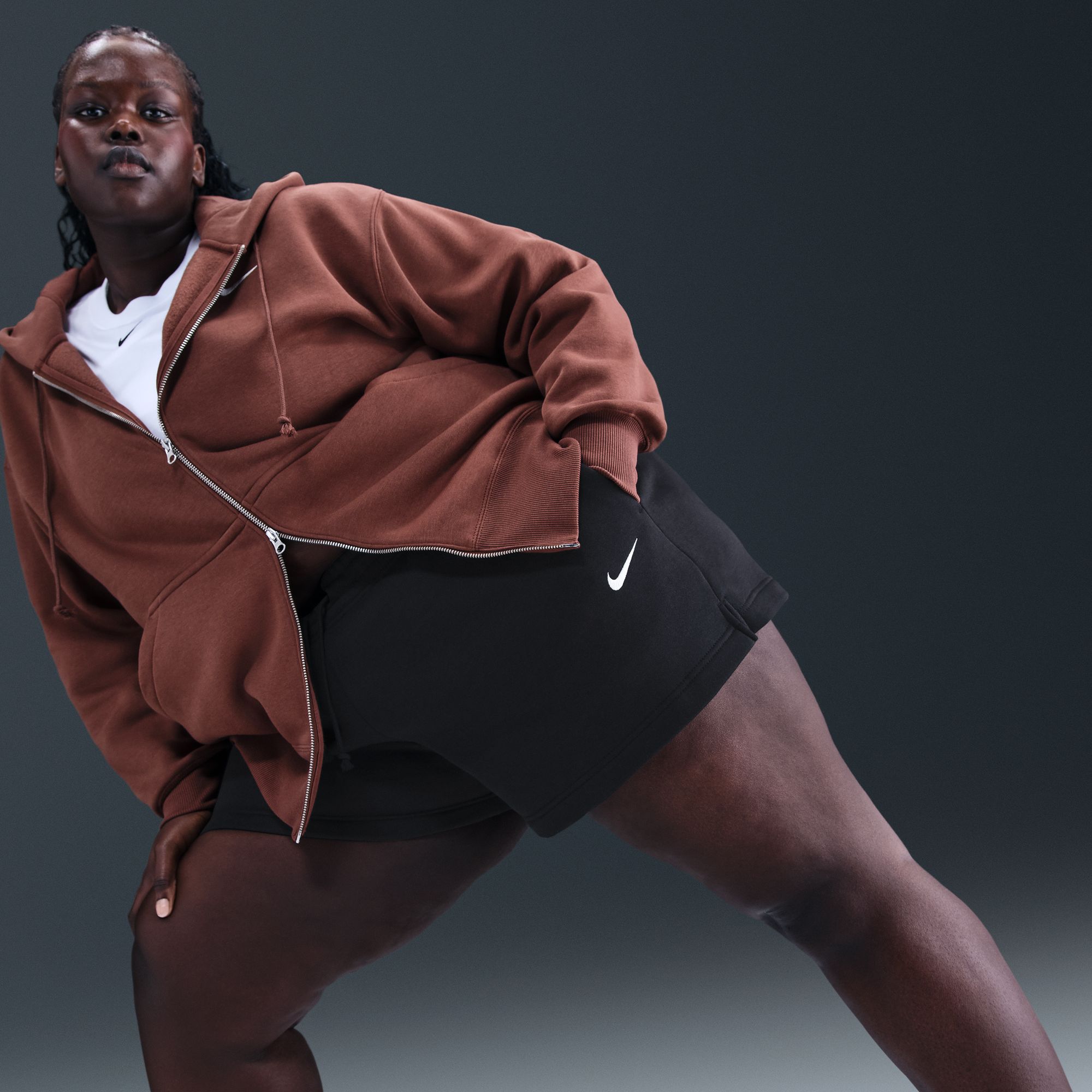 Nike Women's Sportswear Phoenix Fleece Mid-Rise 4" Shorts (Plus Size) product image