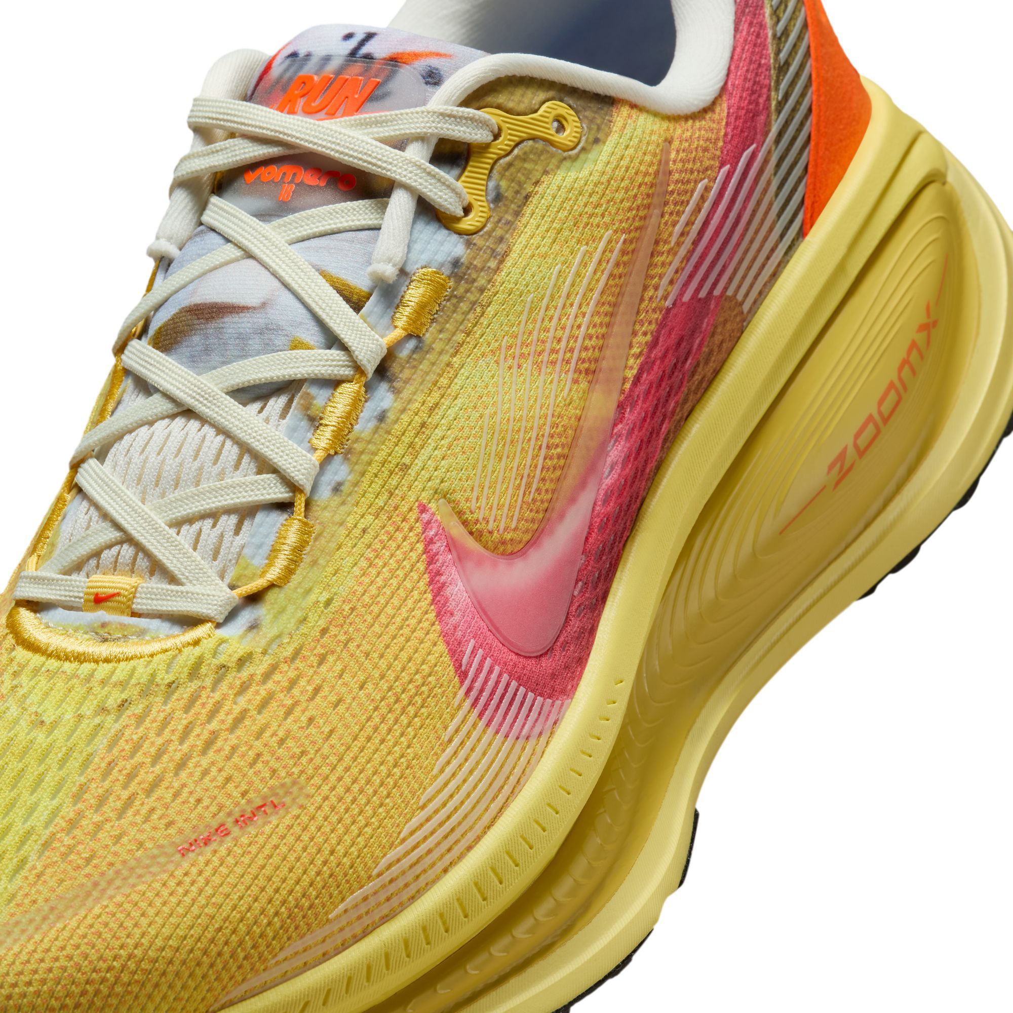 Nike Men's Vomero 18 Running Shoes product image