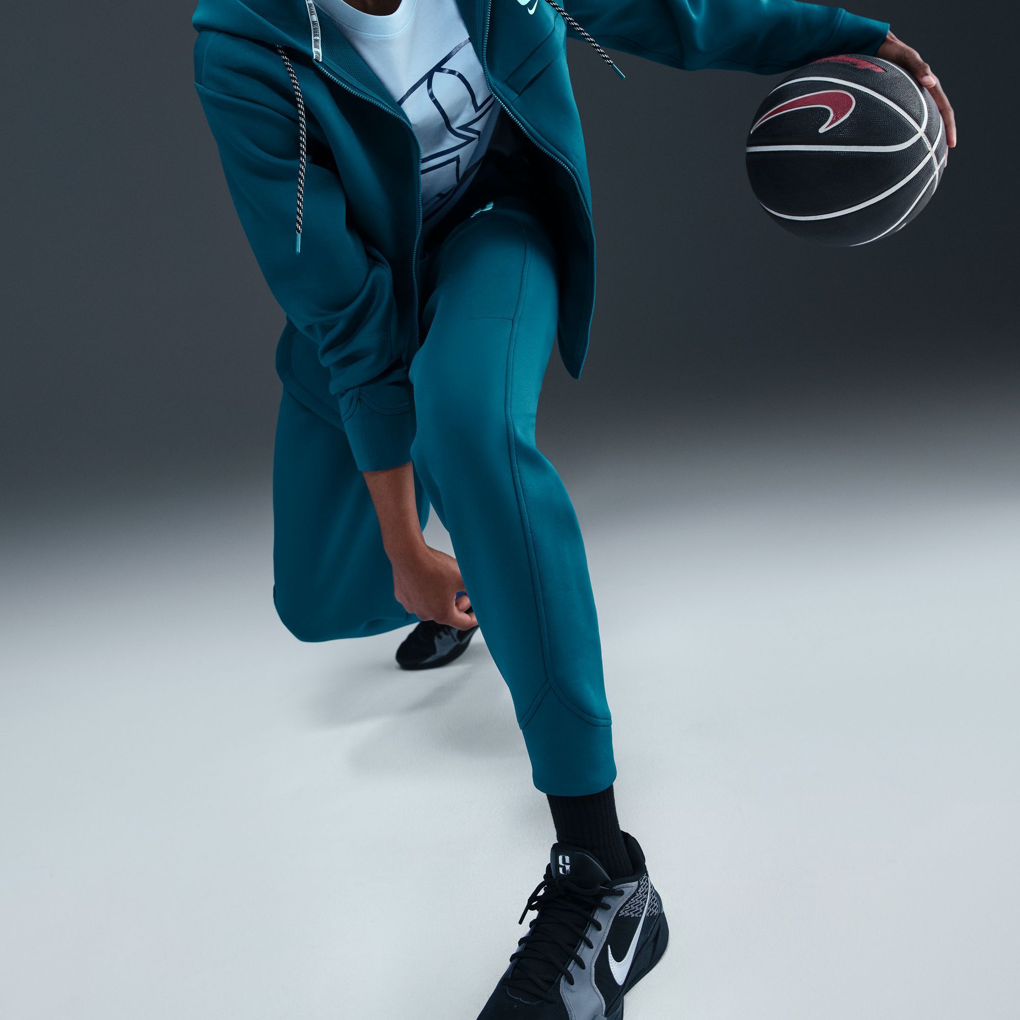 Nike Sabrina Ionescu Dri-FIT Loose Basketball Pants product image