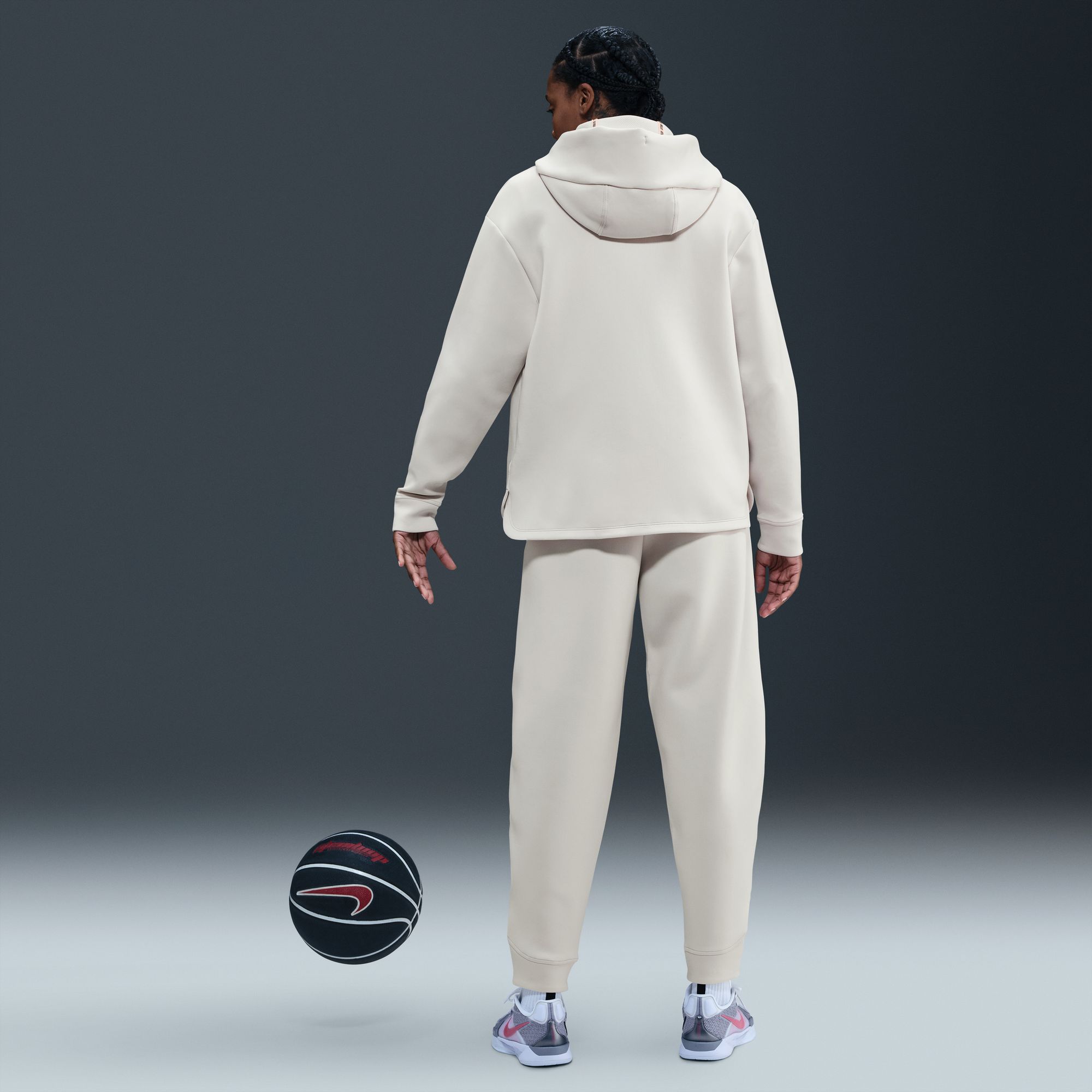 Nike Sabrina Ionescu Dri-FIT Loose Basketball Pants product image