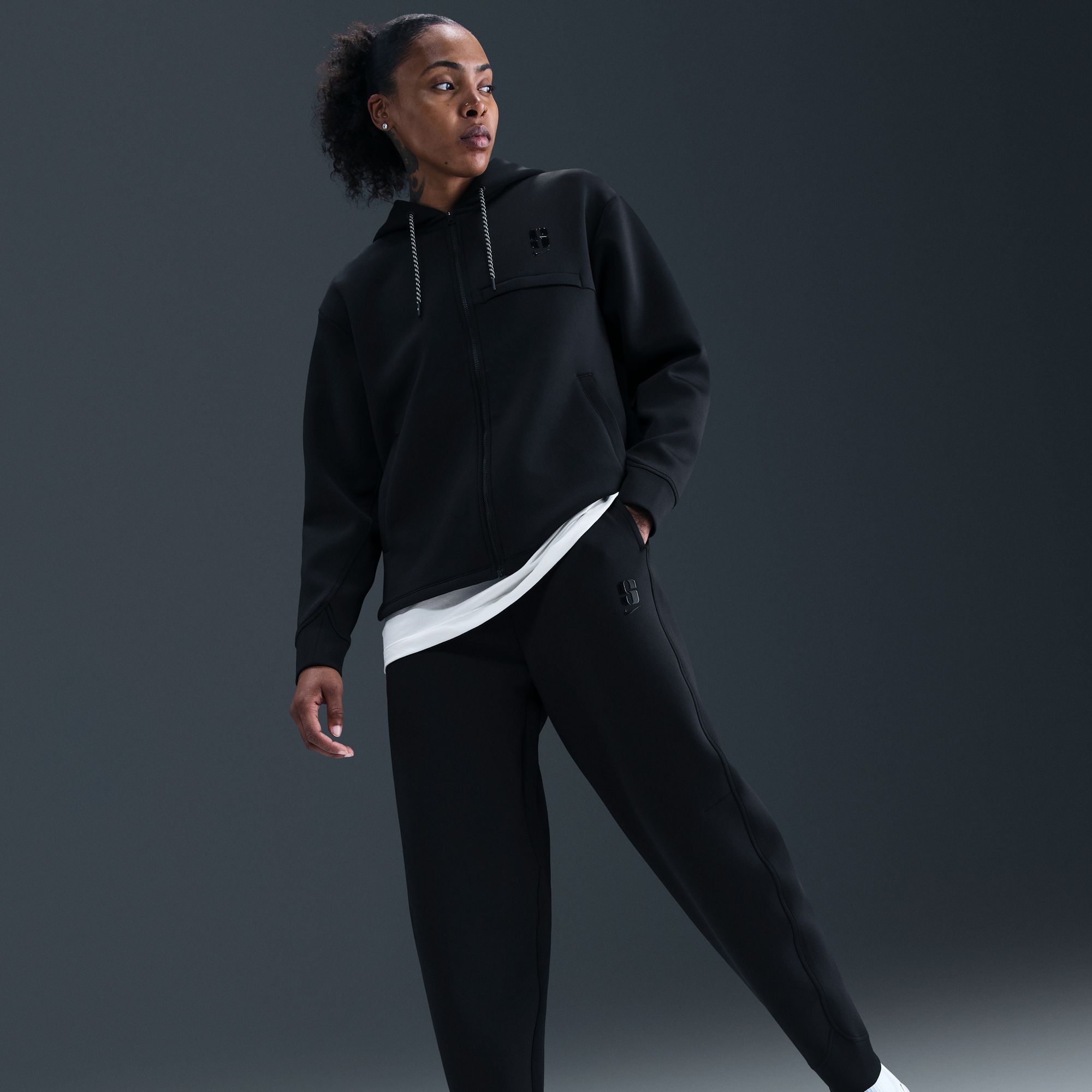 Nike Sabrina Ionescu Dri-FIT Loose Basketball Pants product image