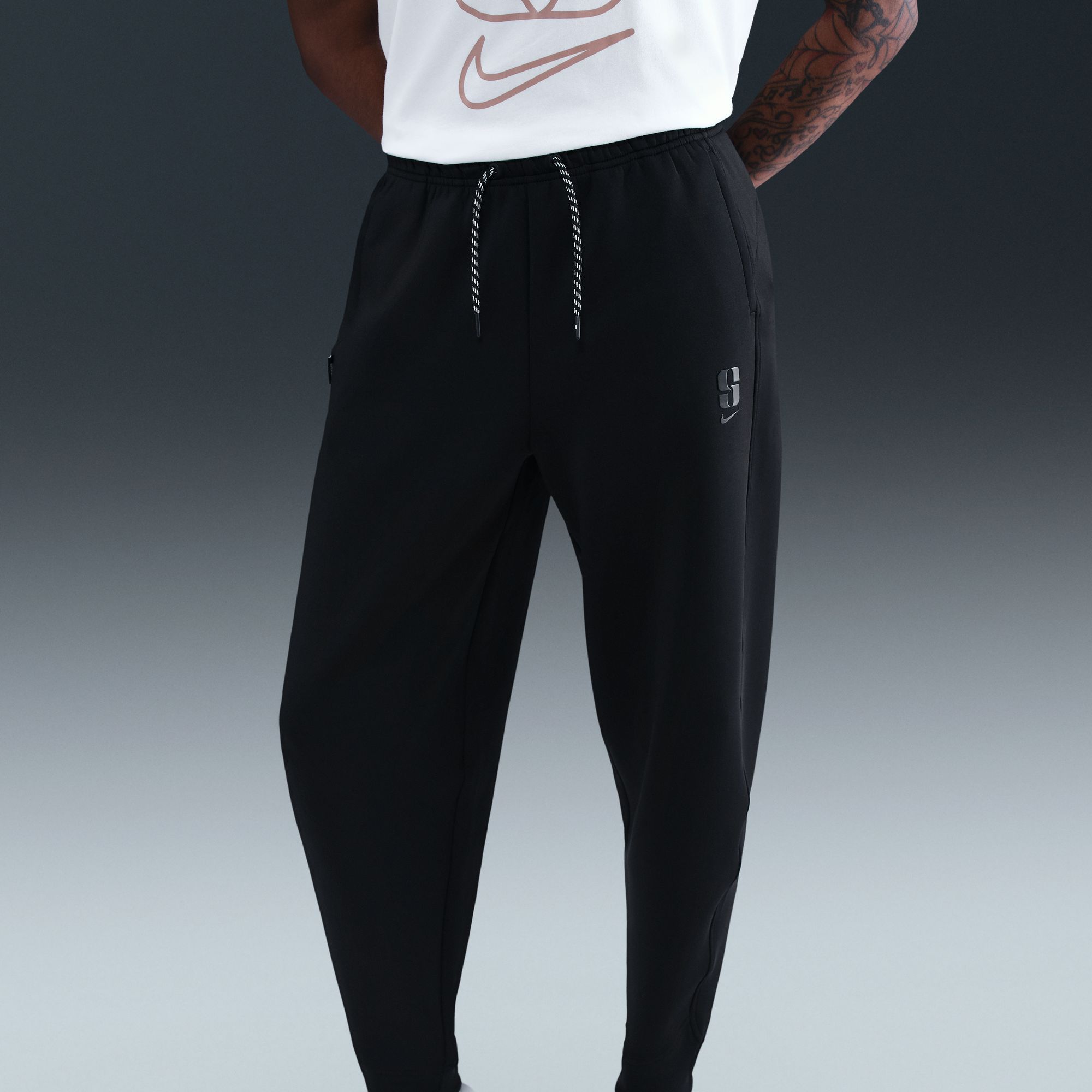Nike Sabrina Ionescu Dri-FIT Loose Basketball Pants product image