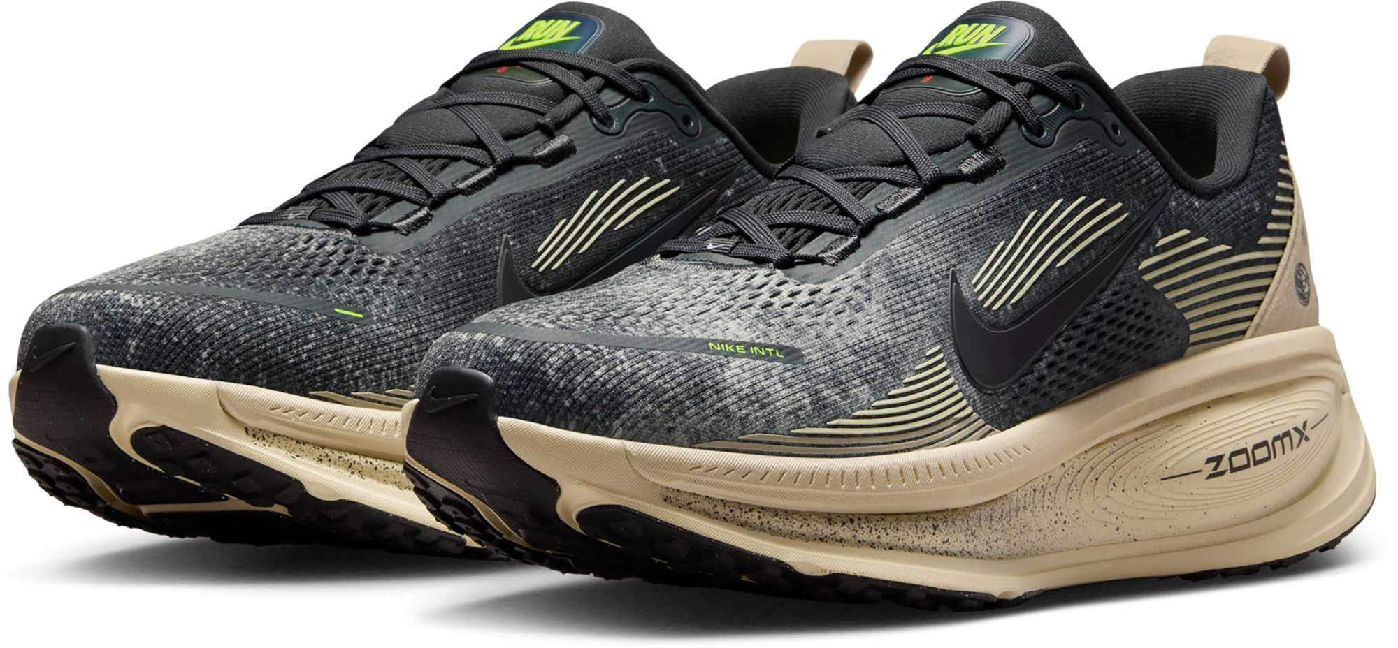 Nike Men's Vomero 18 Running Shoes product image