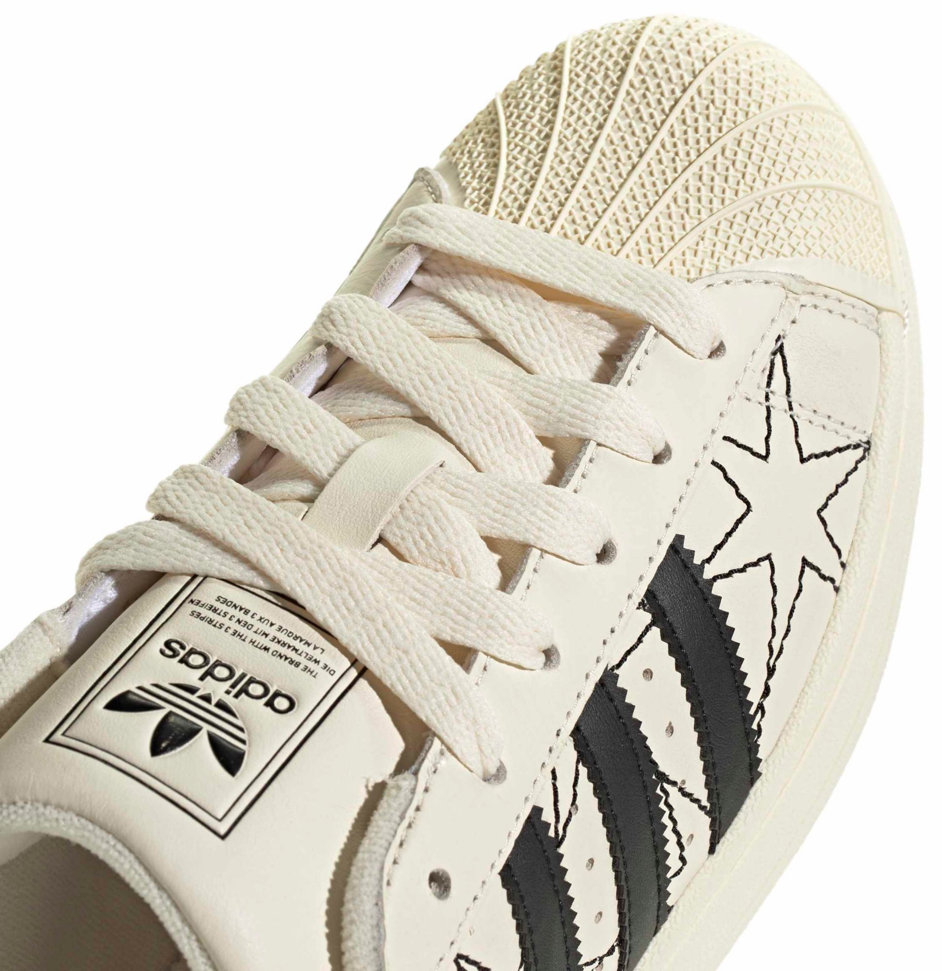 adidas Women's Superstar II Shoes product image