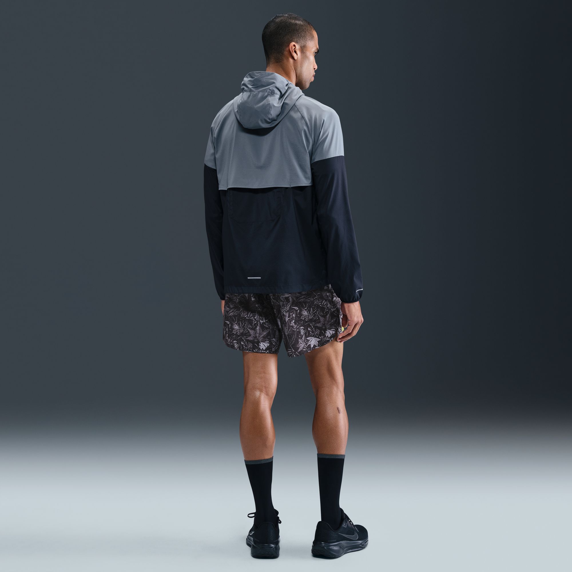 Nike Men's Dri-FIT Stride 7'' Brief-Lined Printed Running Shorts product image