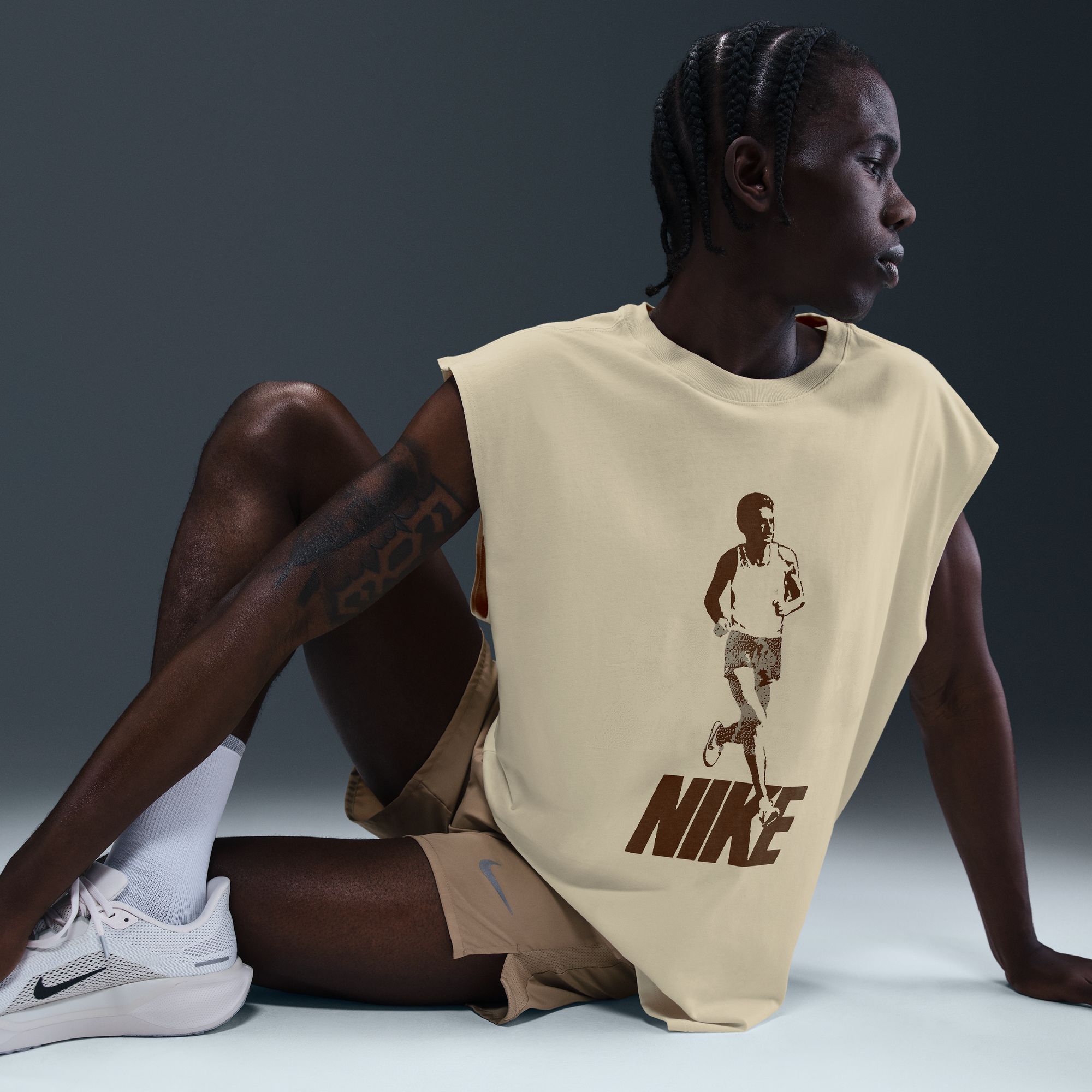 Nike Men's Sleeveless Running Graphic T-Shirt product image