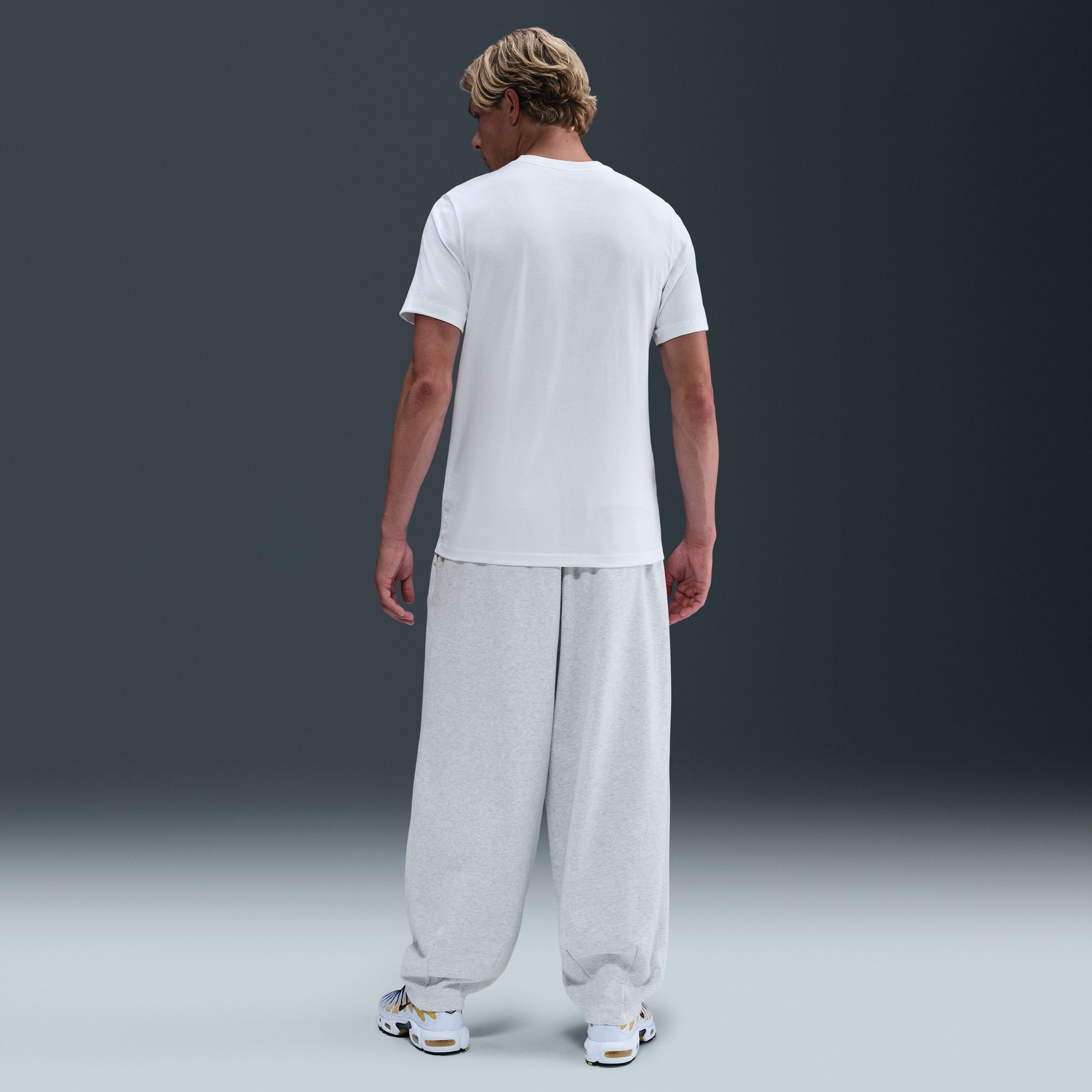 Nike Men's Sportswear US76 Short Sleeve Graphic T-Shirt product image