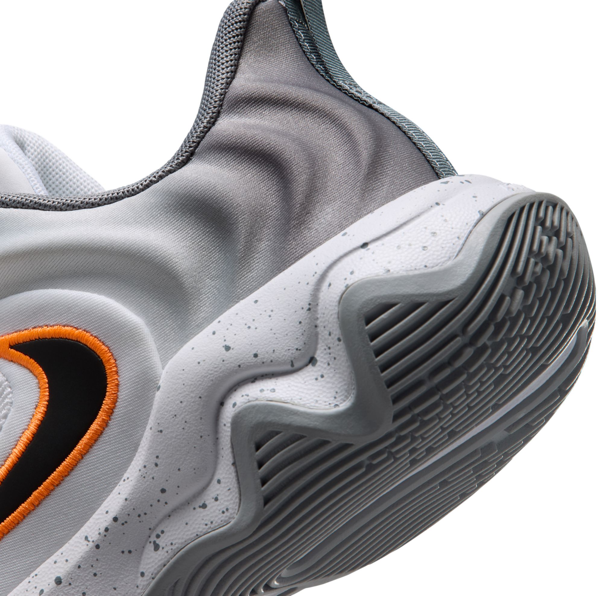 Nike Kids' Grade School Immortality 4 Basketball Shoes product image