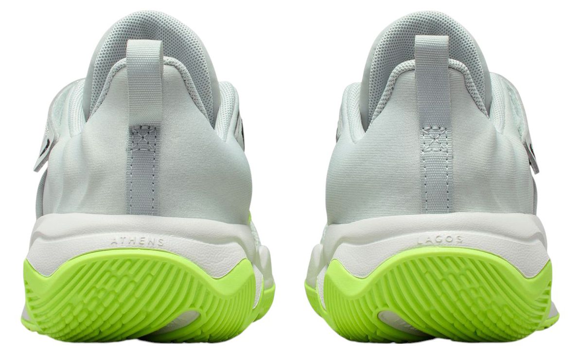 Nike Kids' Preschool Immortality 4 Basketball Shoes product image