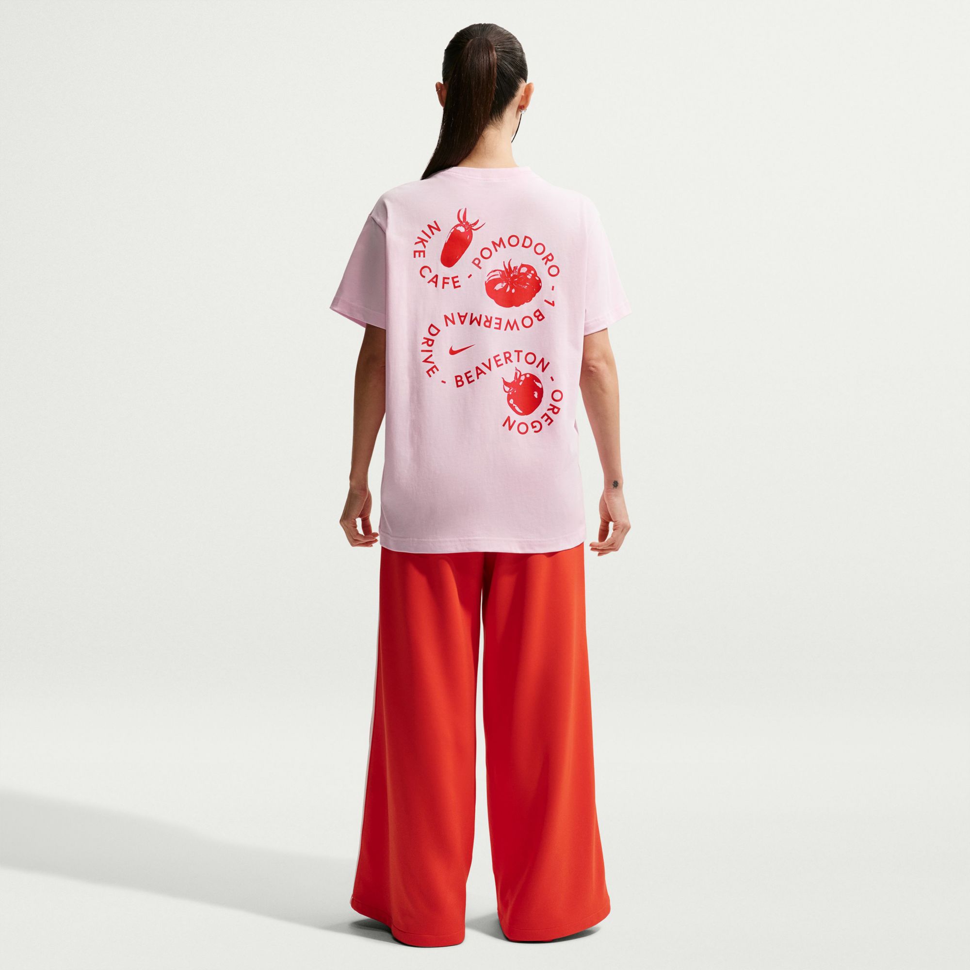 Nike Women's Sportswear Pomodoro Graphic T-Shirt product image
