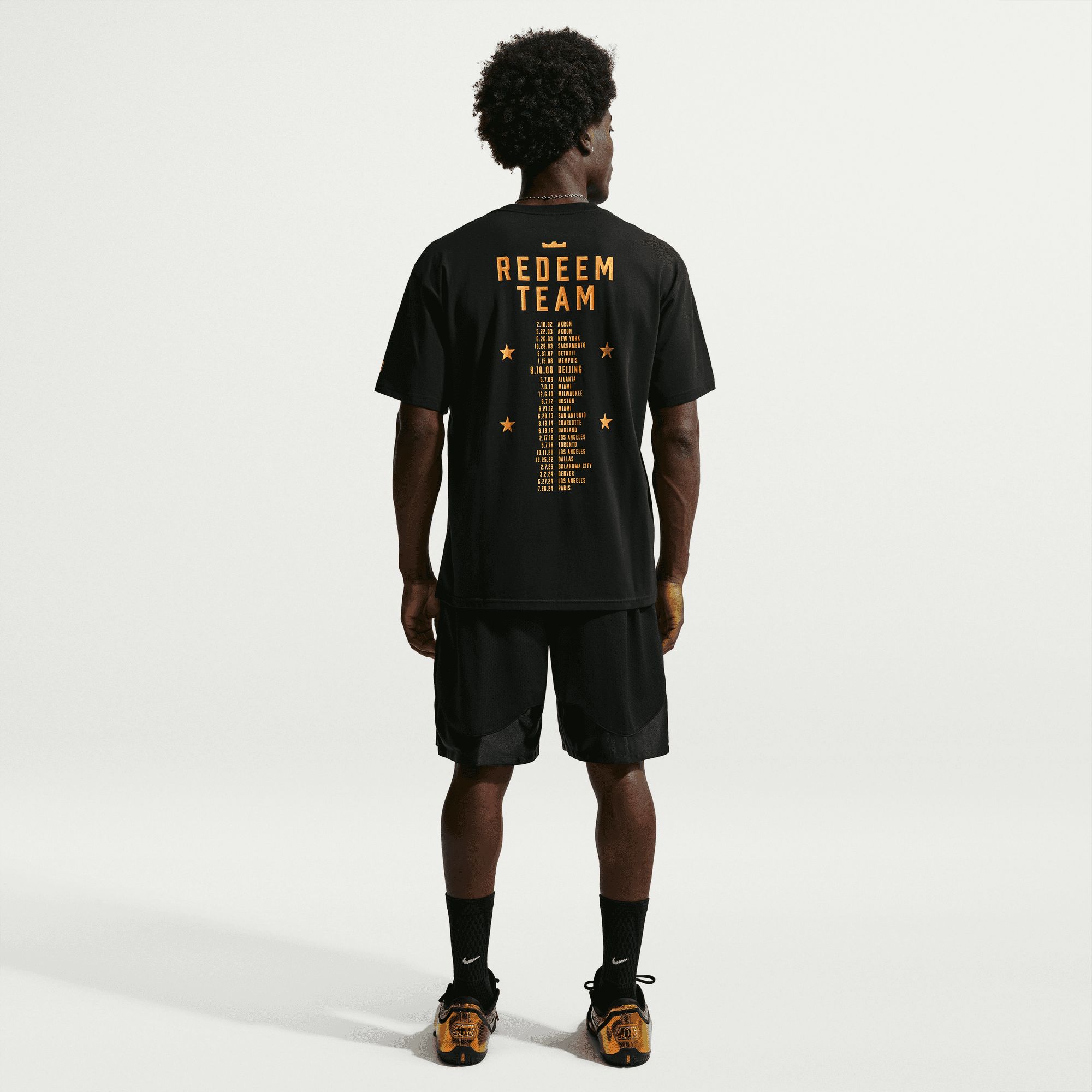 Nike Men's LeBron James Out For Redemption Graphic T-Shirt product image