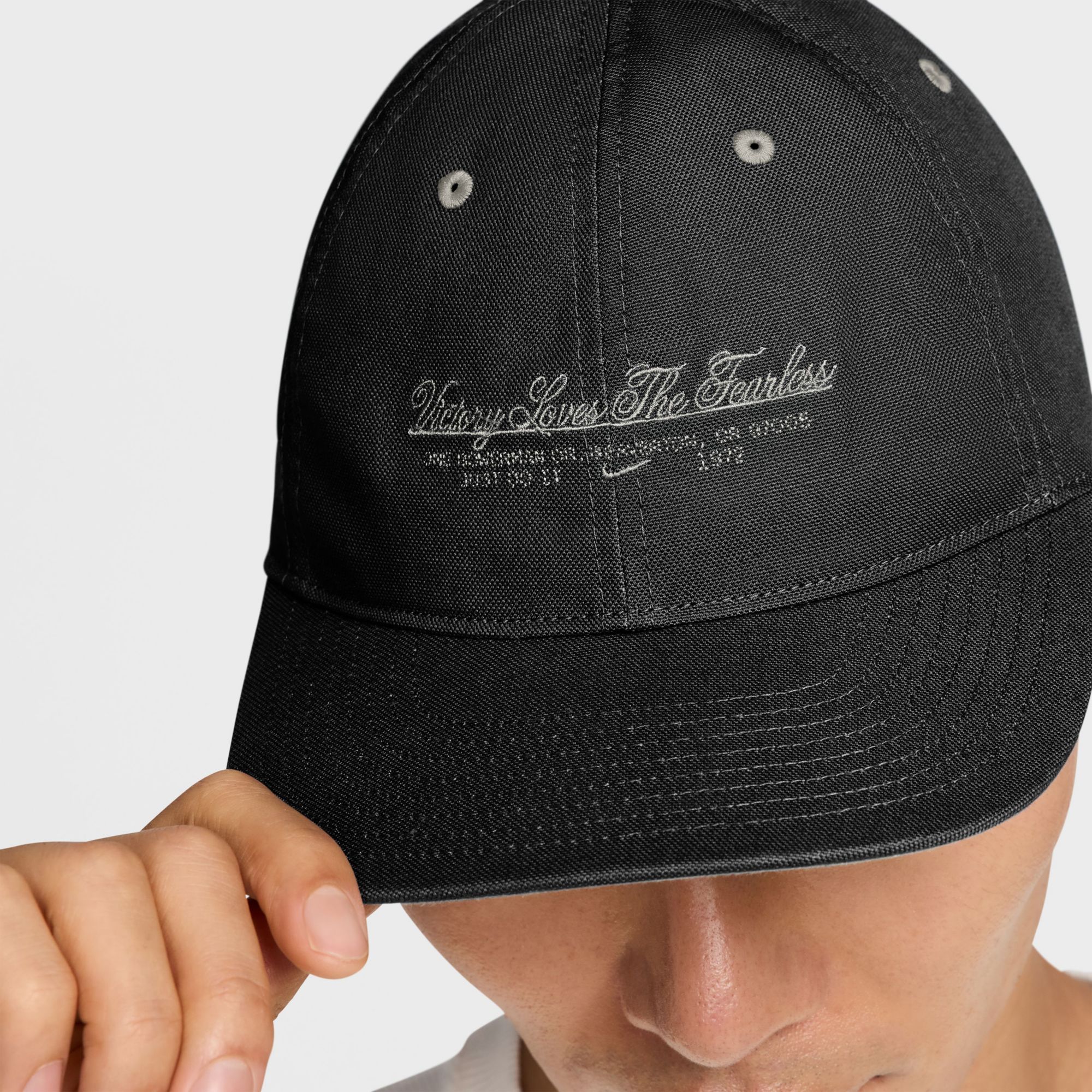 Nike Sportswear Unstructured Cap product image