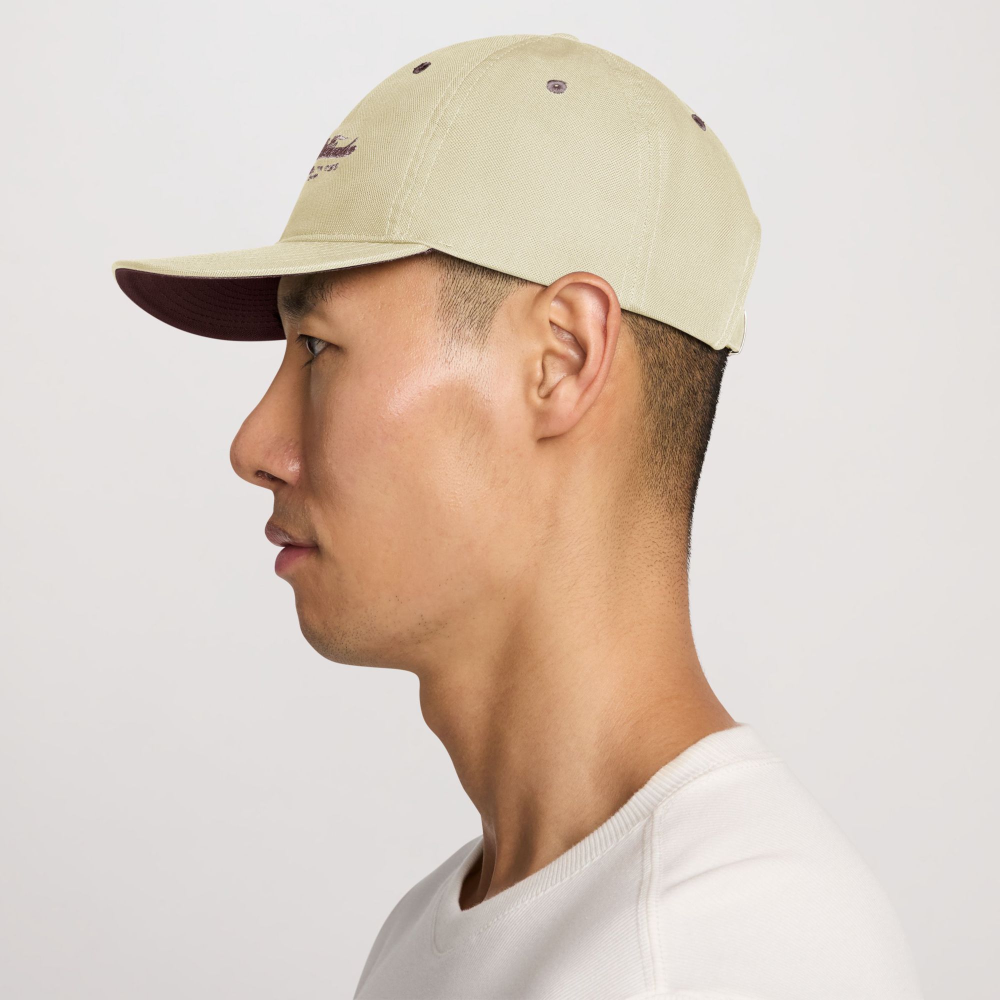 Nike Sportswear Unstructured Cap product image
