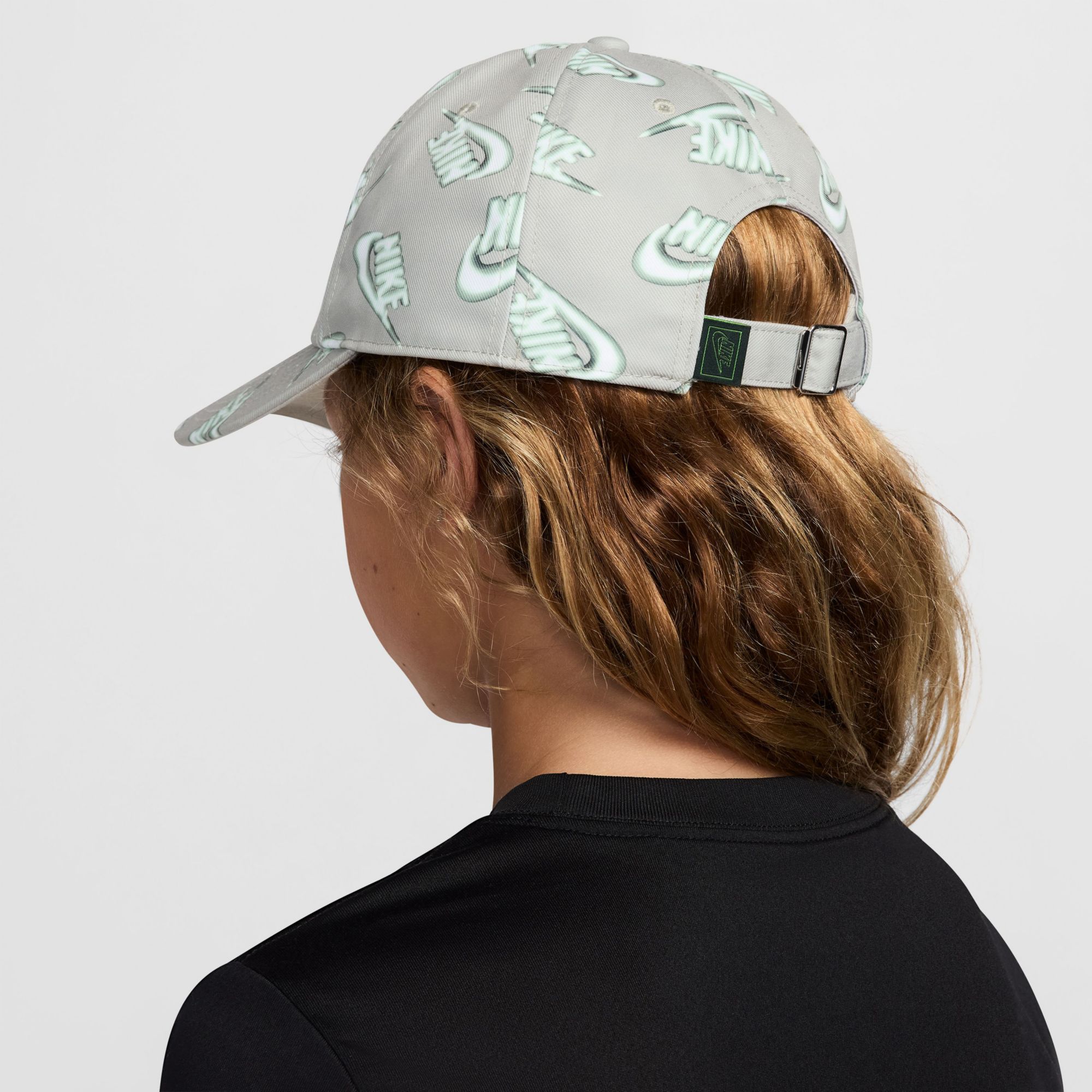 Nike Sportswear Club Little Kids' Unstructured Cap product image