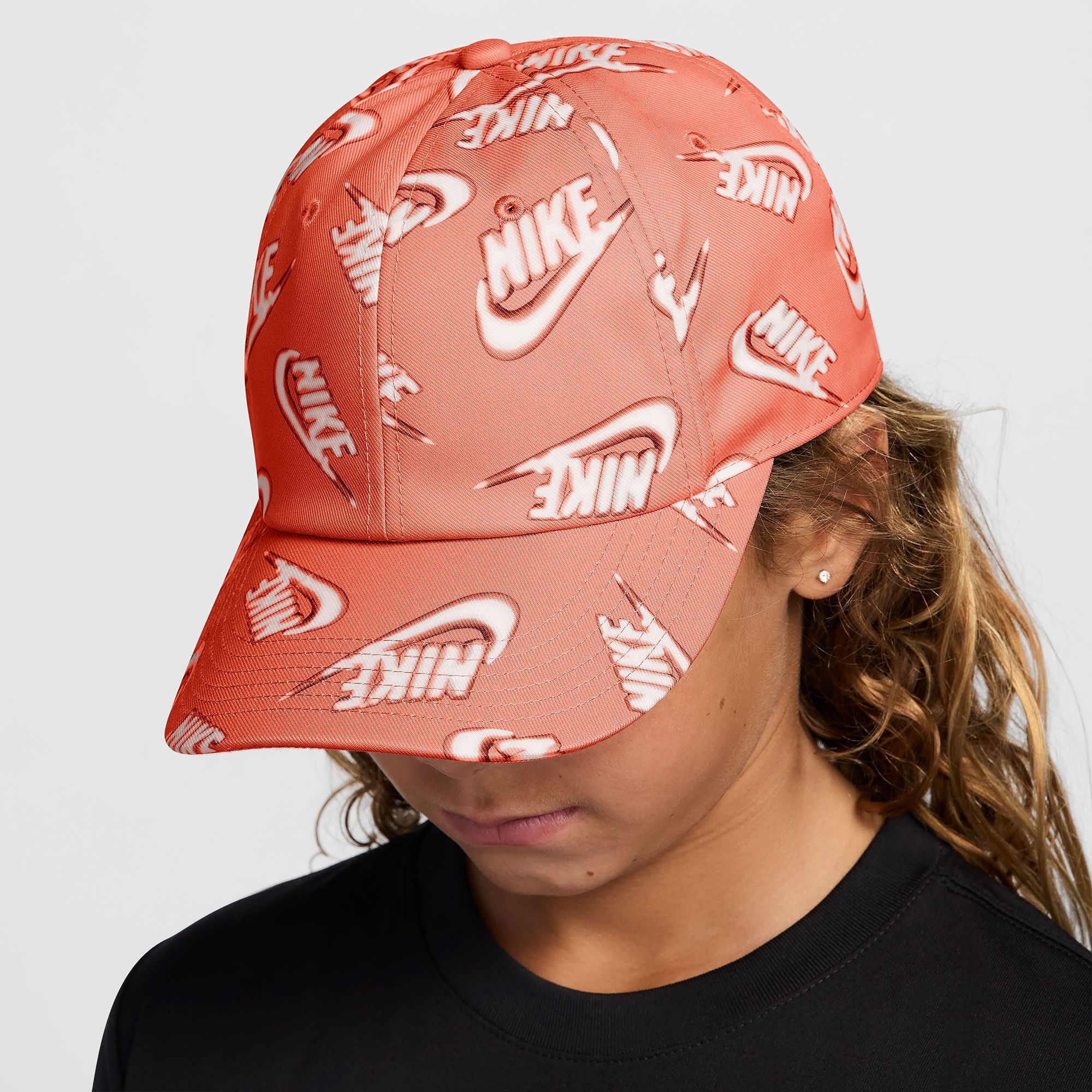Nike Sportswear Club Little Kids' Unstructured Cap product image