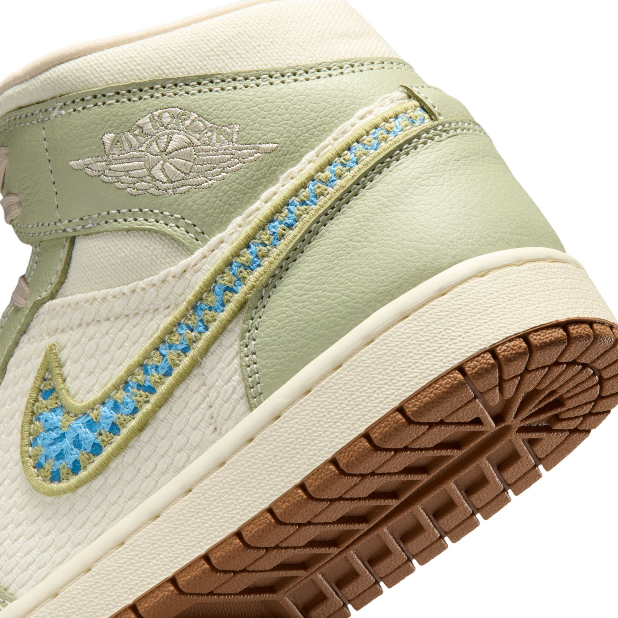 Air Jordan 1 Mid SE Women's Shoes product image