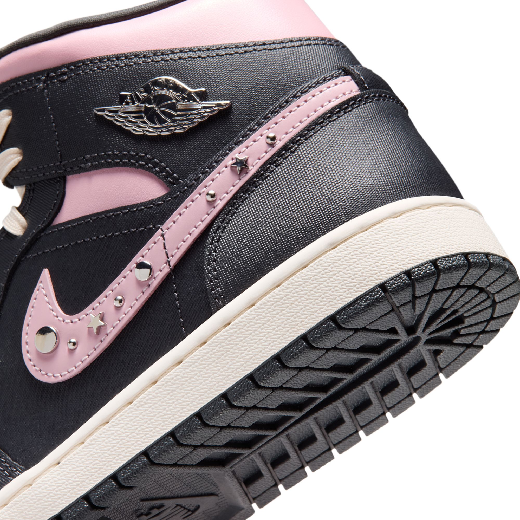 Air Jordan 1 Mid SE Women's Shoes product image