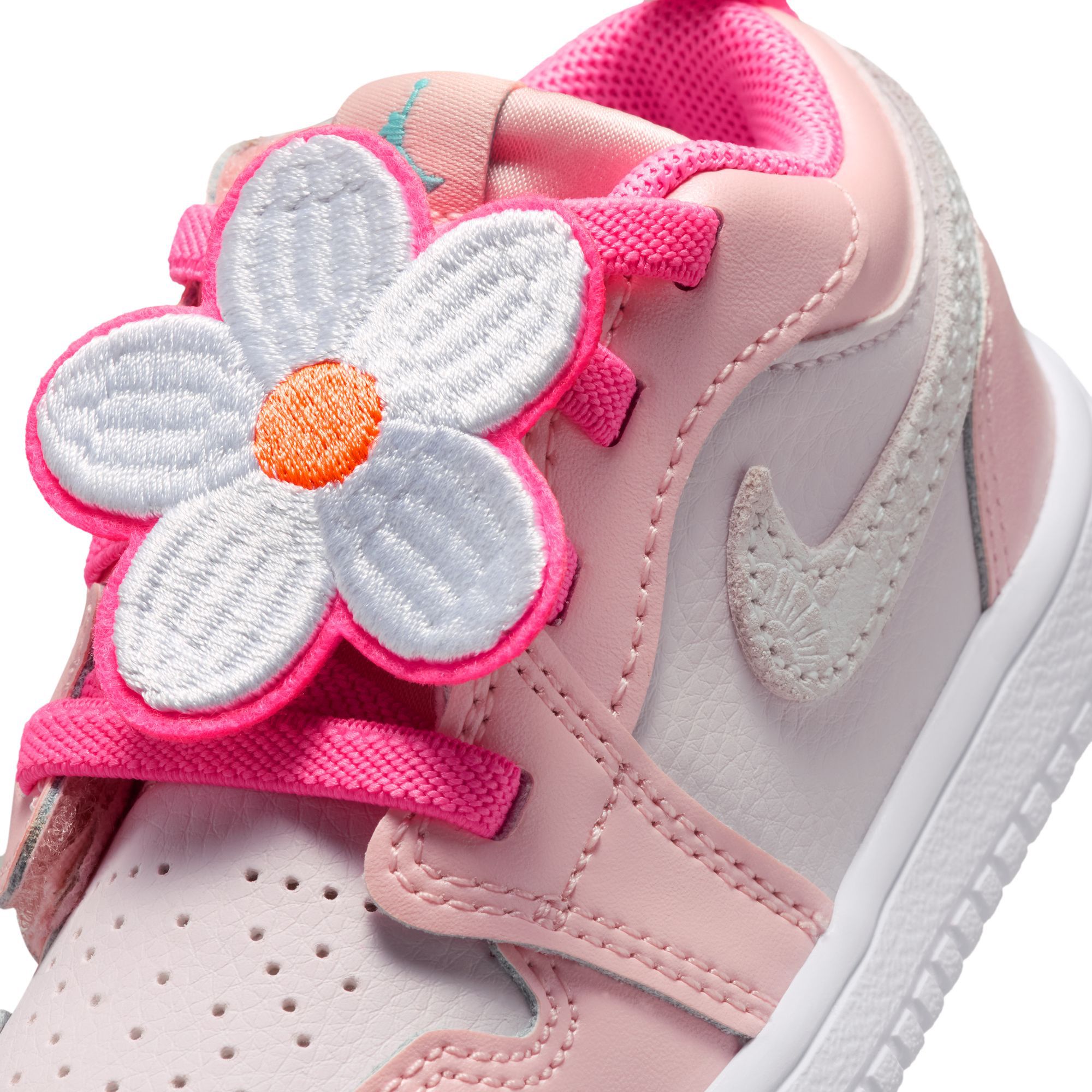 Jordan Toddler Air Jordan 1 Low Alt SE Basketball Shoes product image