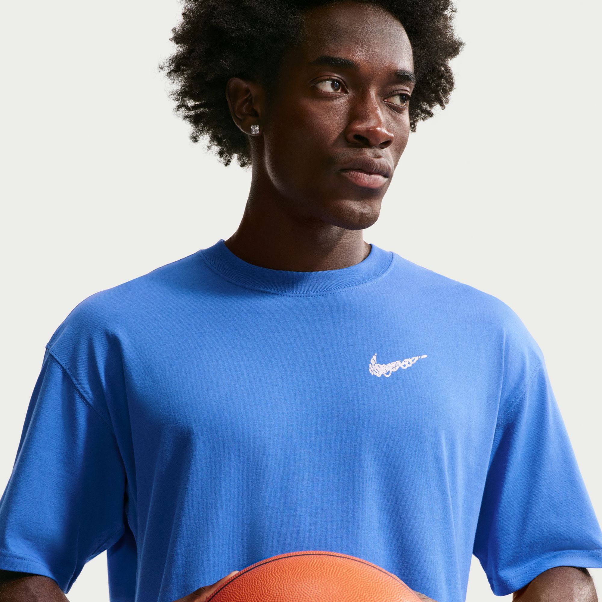 Nike Men's Basketball Locker Graphic T-Shirt product image