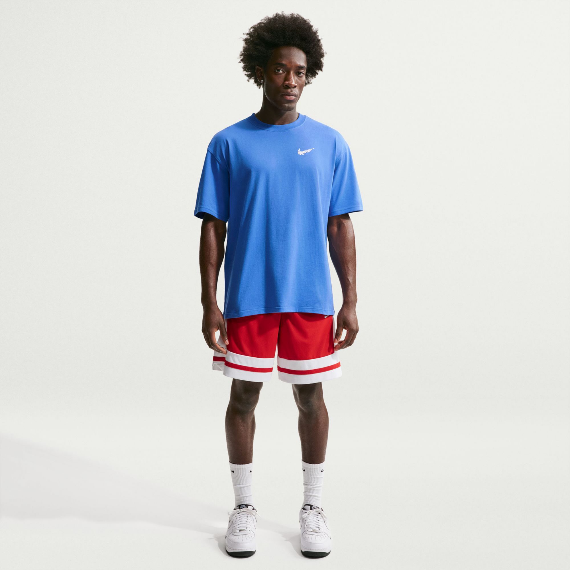 Nike Men's Basketball Locker Graphic T-Shirt product image