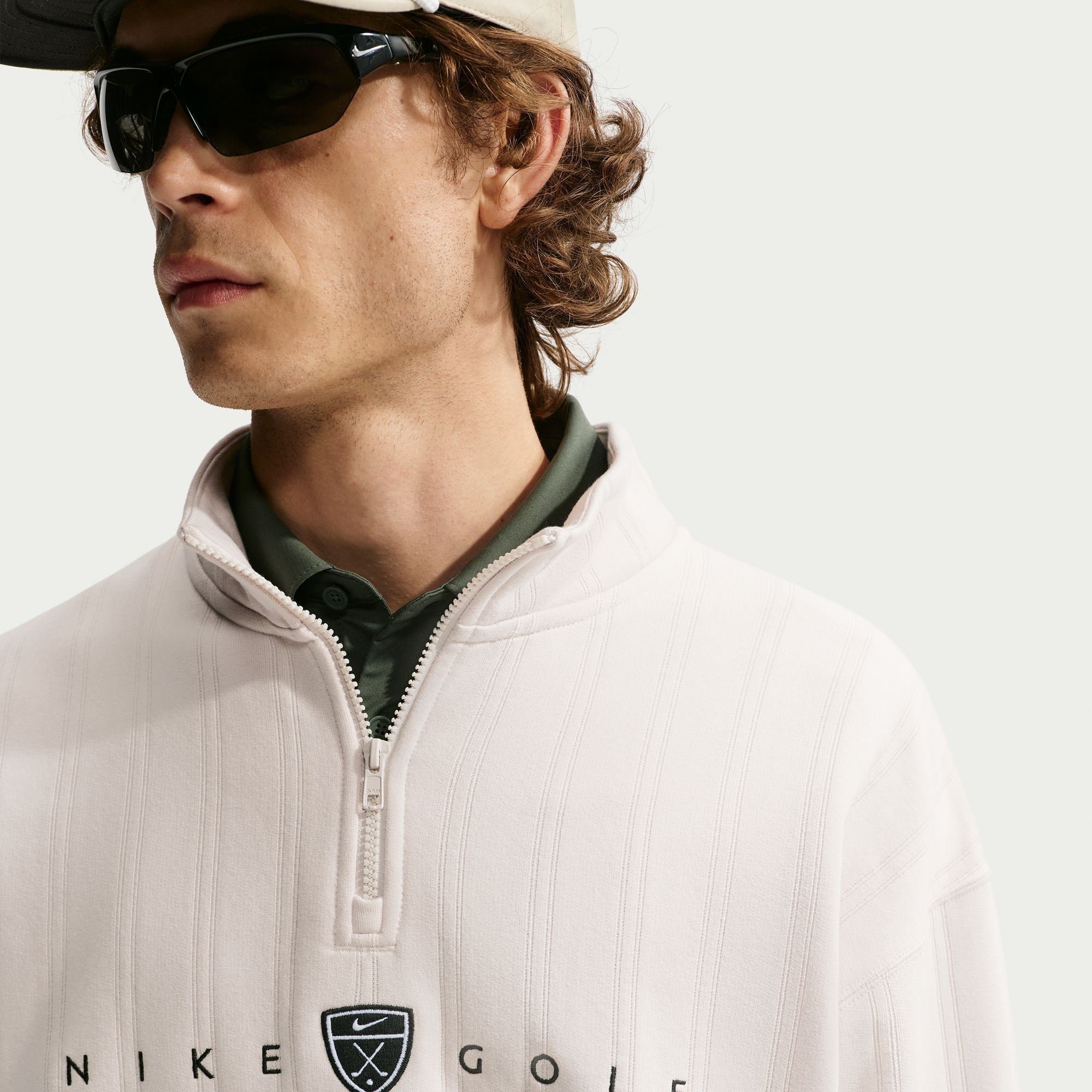 Nike Men's Fairway Fresh Therma-FIT Oversized Golf ½ Zip product image