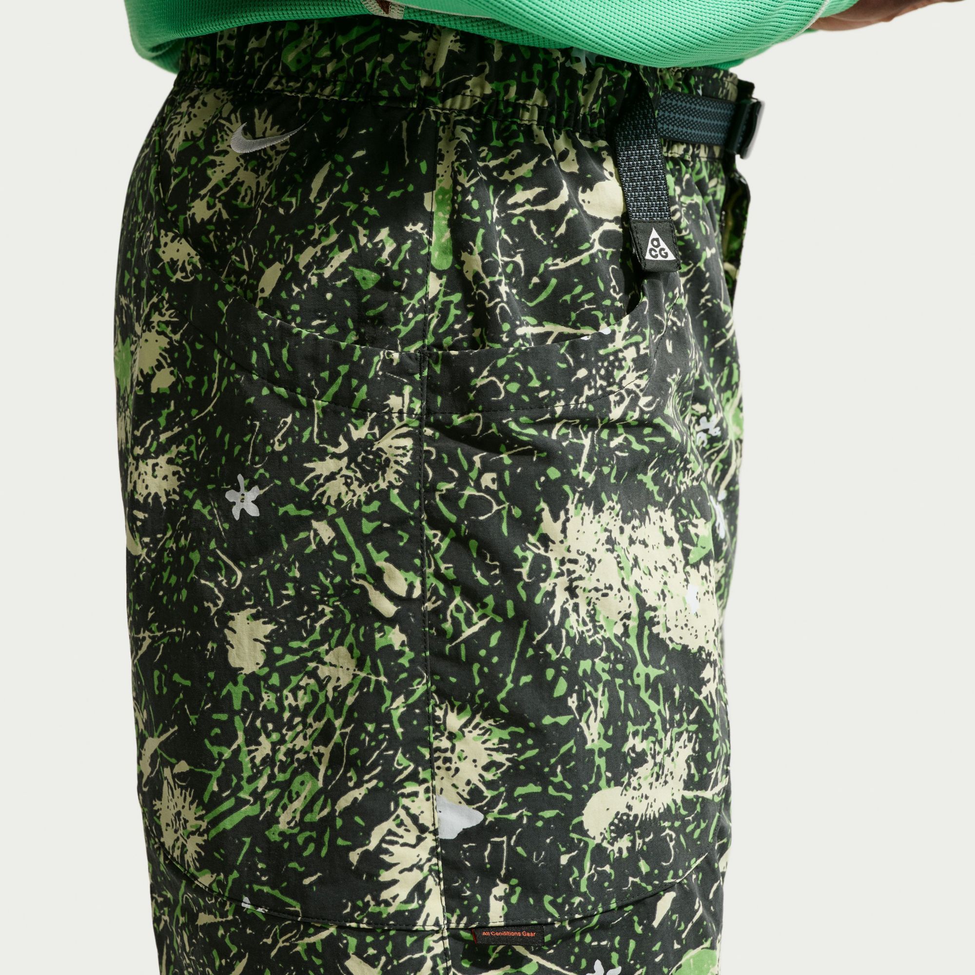 Nike Men's ACG Dolomiti Allover Print Shorts product image