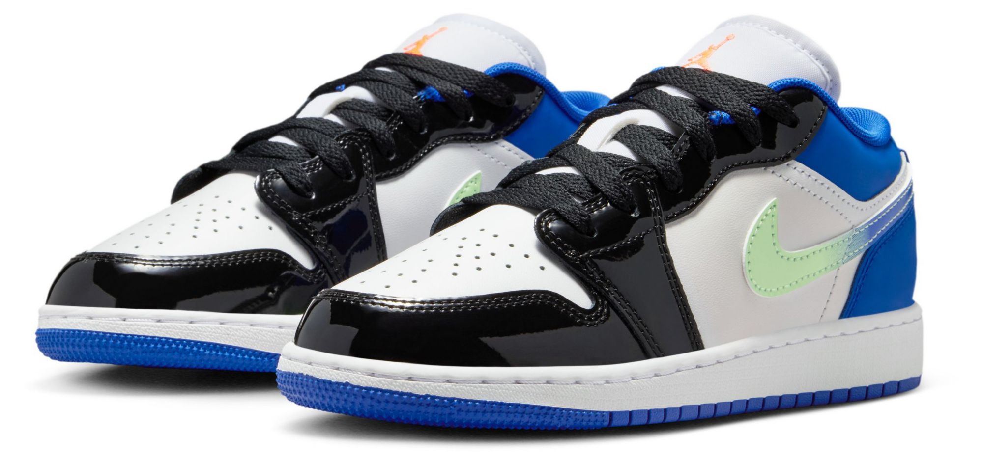 Jordan Kids' Grade School Air Jordan 1 Low SE Basketball Shoes product image