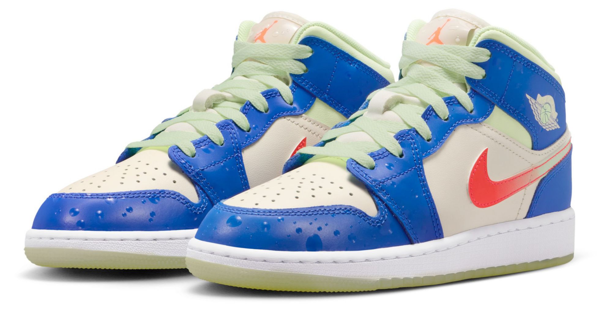 Jordan Kids' Grade School Air Jordan 1 Mid SE Basketball Shoes product image