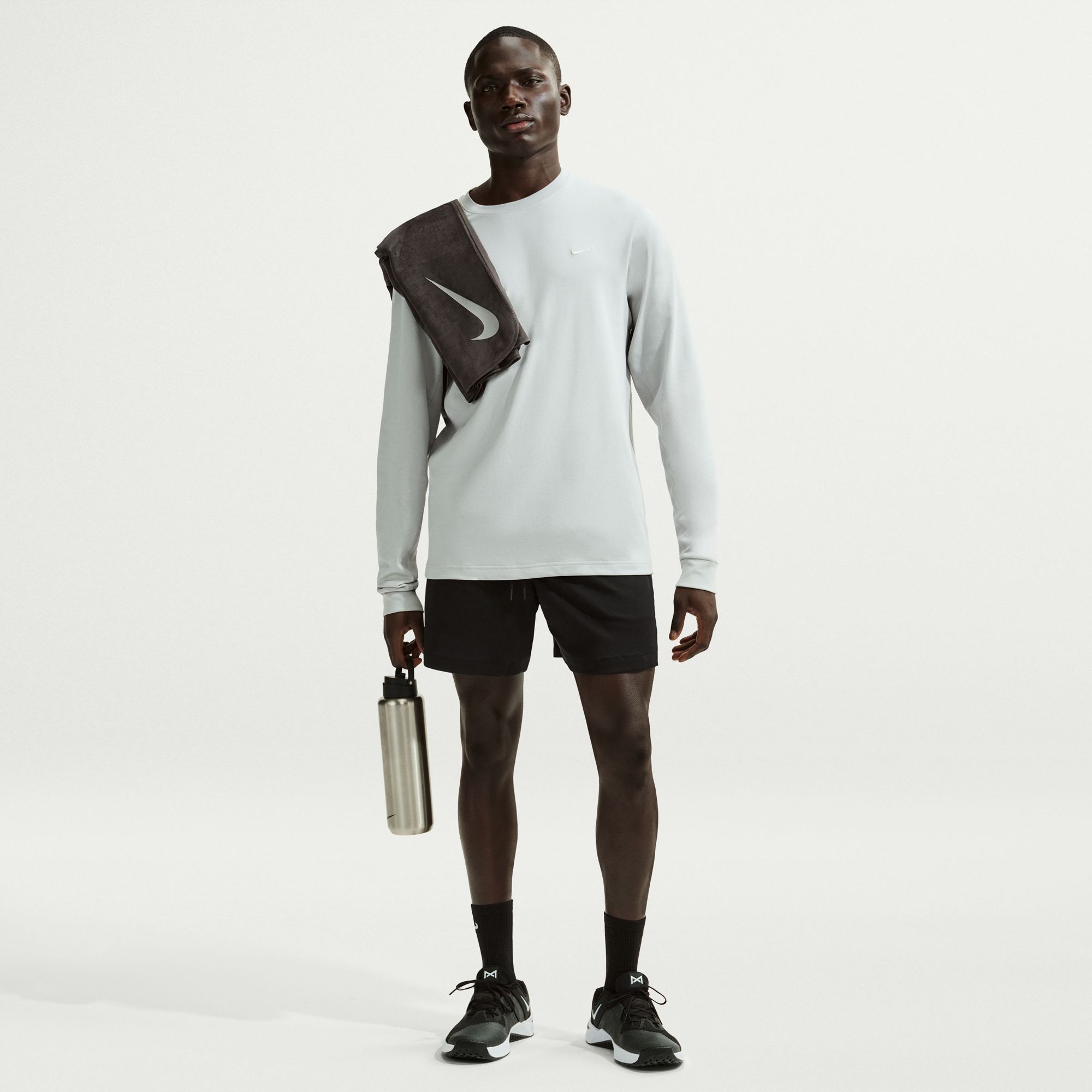 Nike Men's Dri-FIT Primary NanoKnit 7'' Shorts product image