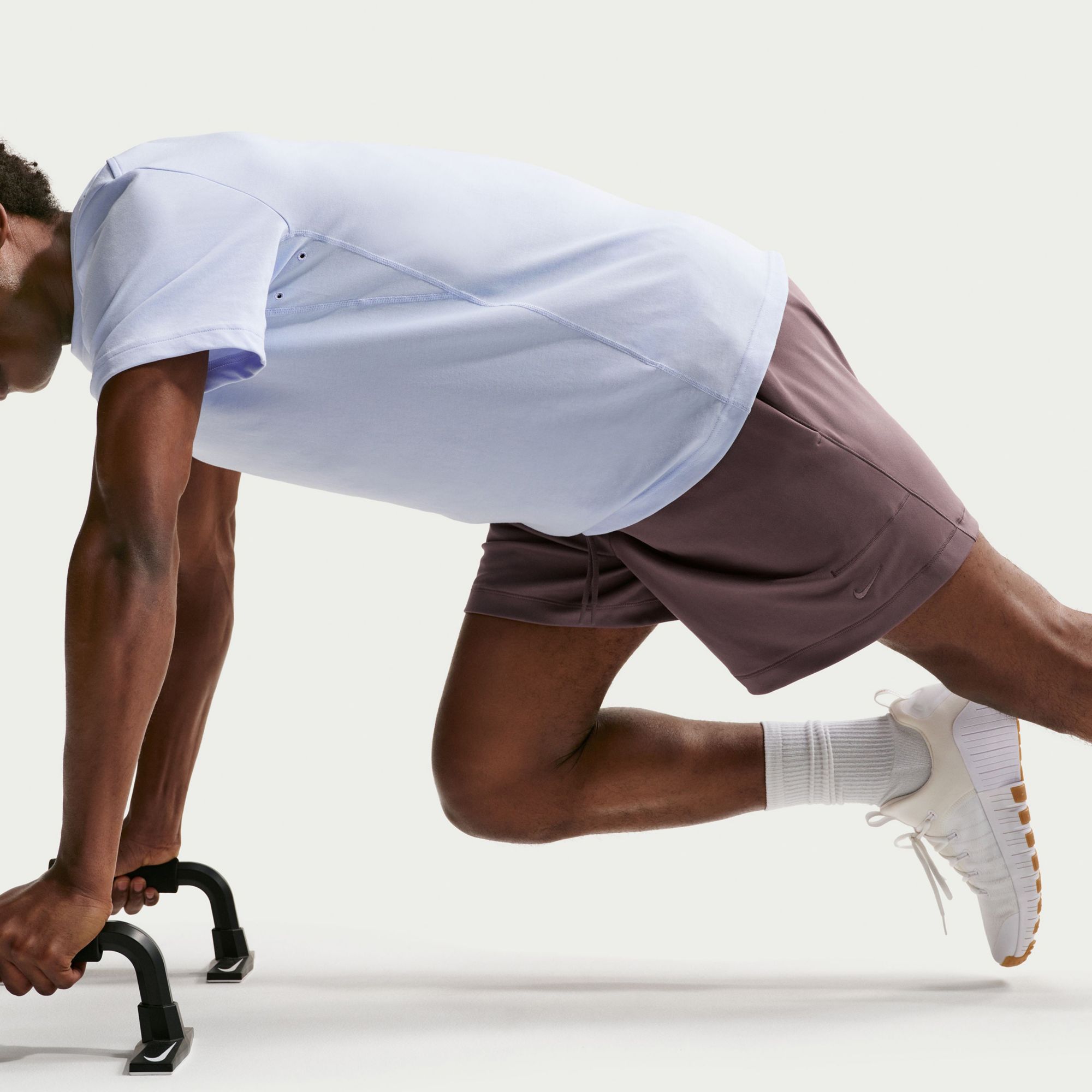 Nike Men's Dri-FIT Primary NanoKnit 7'' Shorts product image