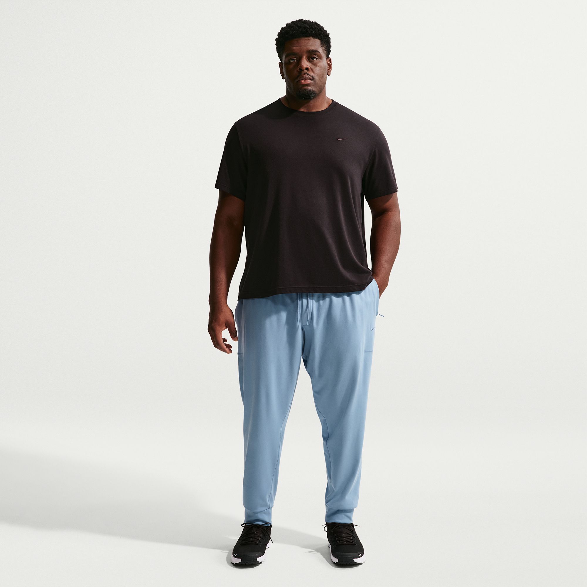 Nike Men's Dri-FIT UV Primary NanoKnit Joggers product image