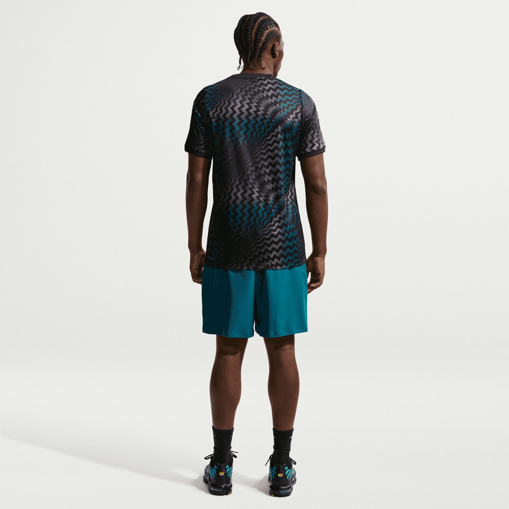 Nike Adult Chelsea FC Black 2026 Home Goalkeeper Jersey product image