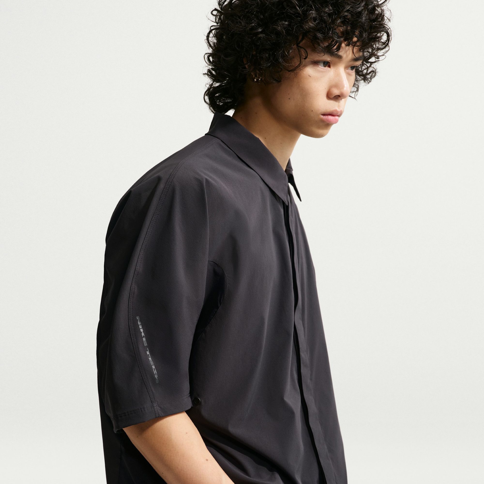 Nike Men's Sportswear Tech Helios Short Sleeve Sun Shirt product image
