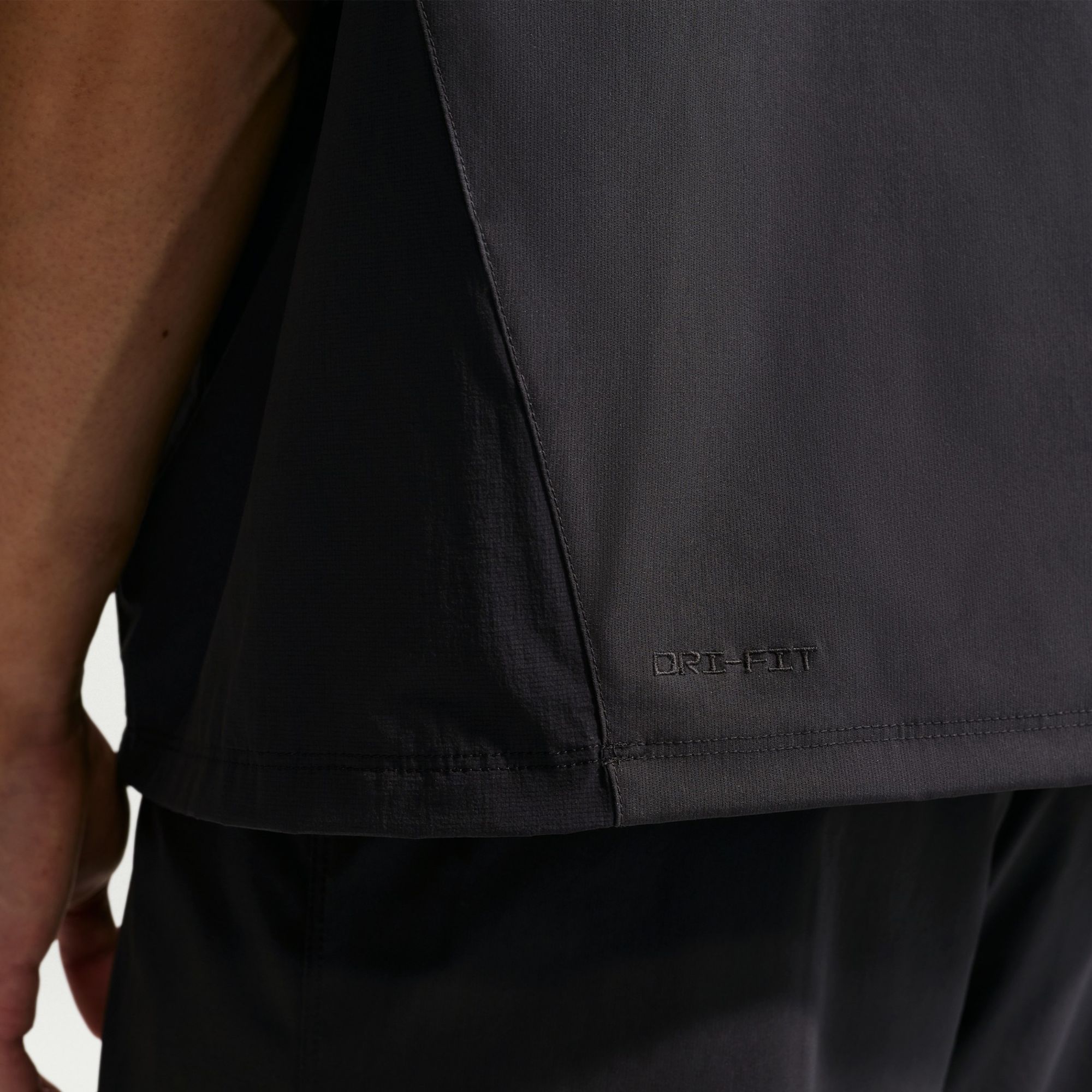 Nike Men's Sportswear Tech Helios Short Sleeve Sun Shirt product image