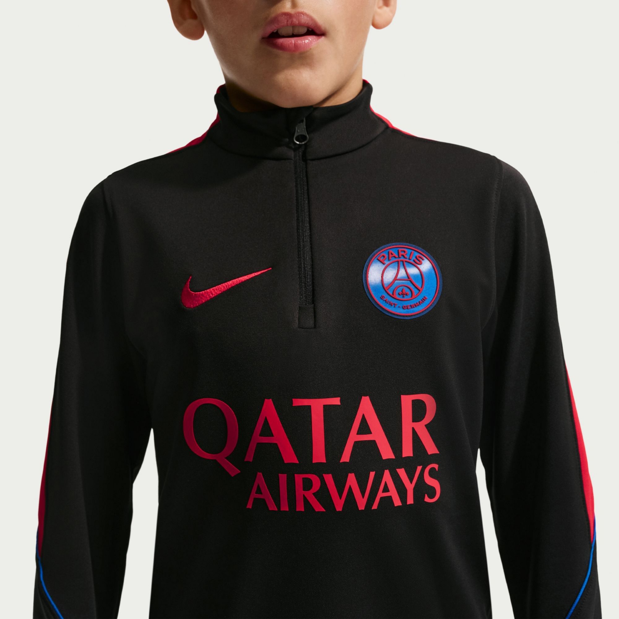 Nike Youth Paris Saint-Germain FC Black 2026 1/4-Zip Jacket product image