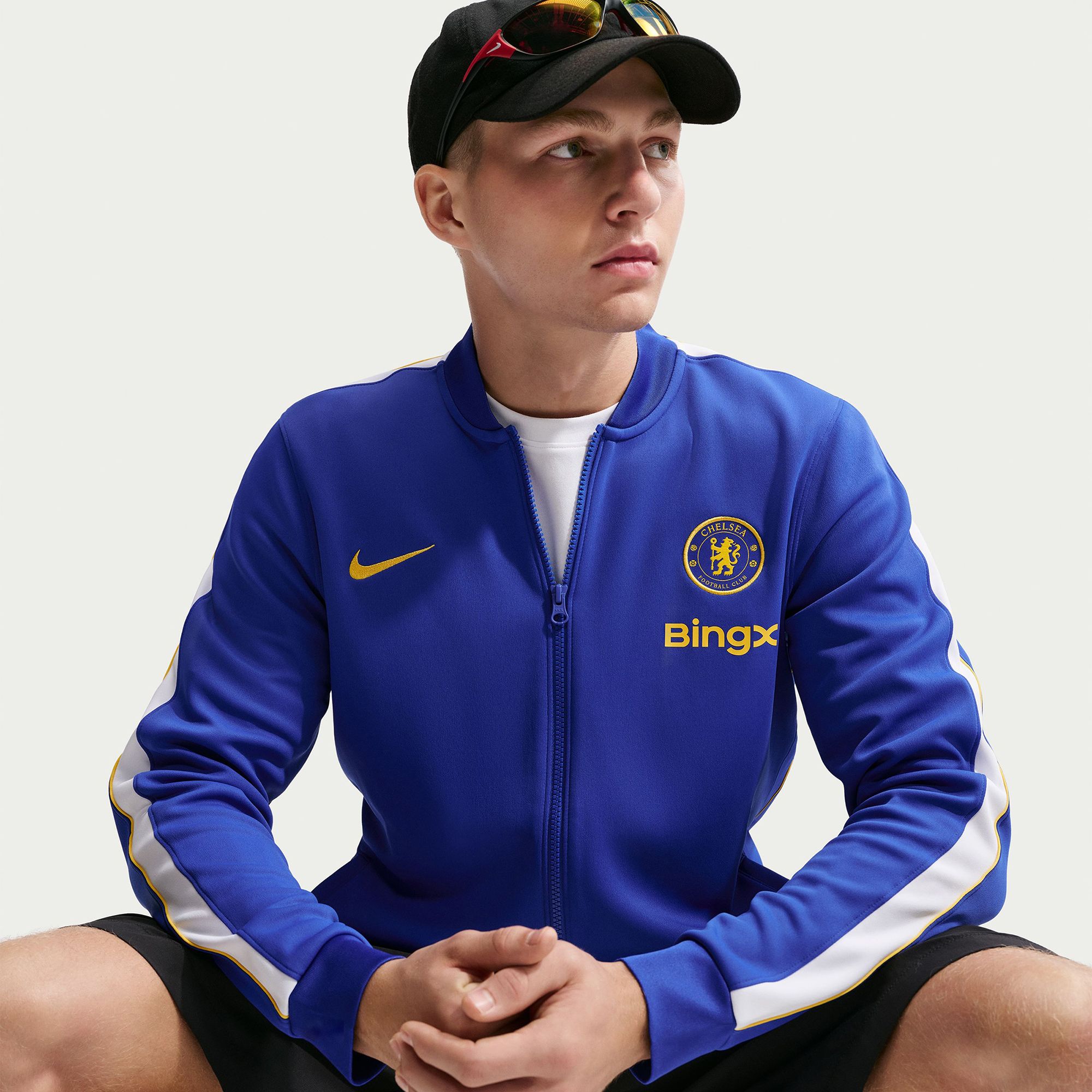 Nike Adult Chelsea FC 2026 Home Strike Full-Zip Jacket | Dick's