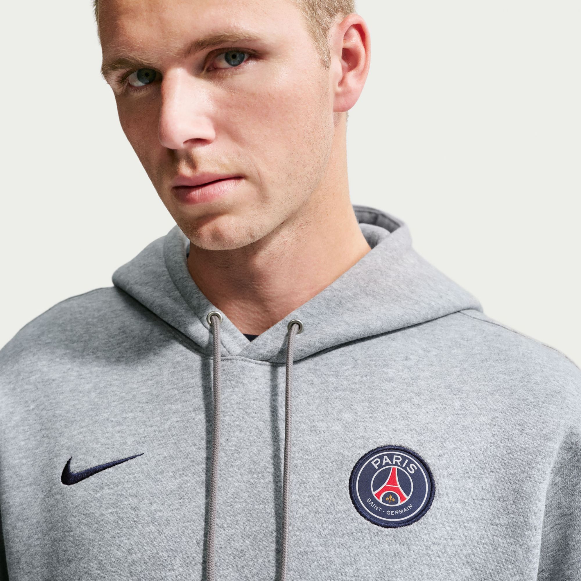 Nike Adult Paris Saint-Germain FC Gray Club Hoodie product image