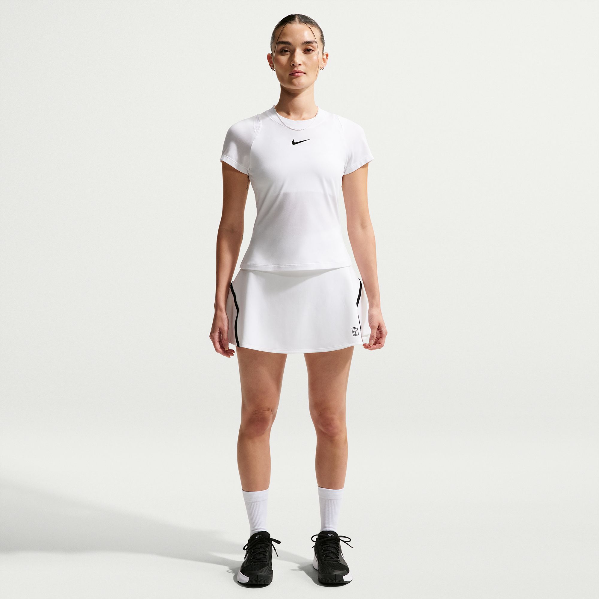 Nike Women's Advantage Dri-FIT High-Waisted Tennis Skort product image