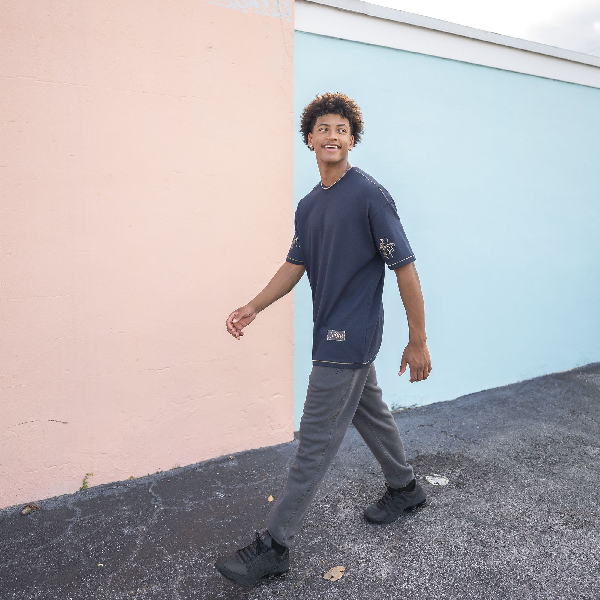 Nike Men's Sportswear Stich Grand Graphic T-Shirt product image