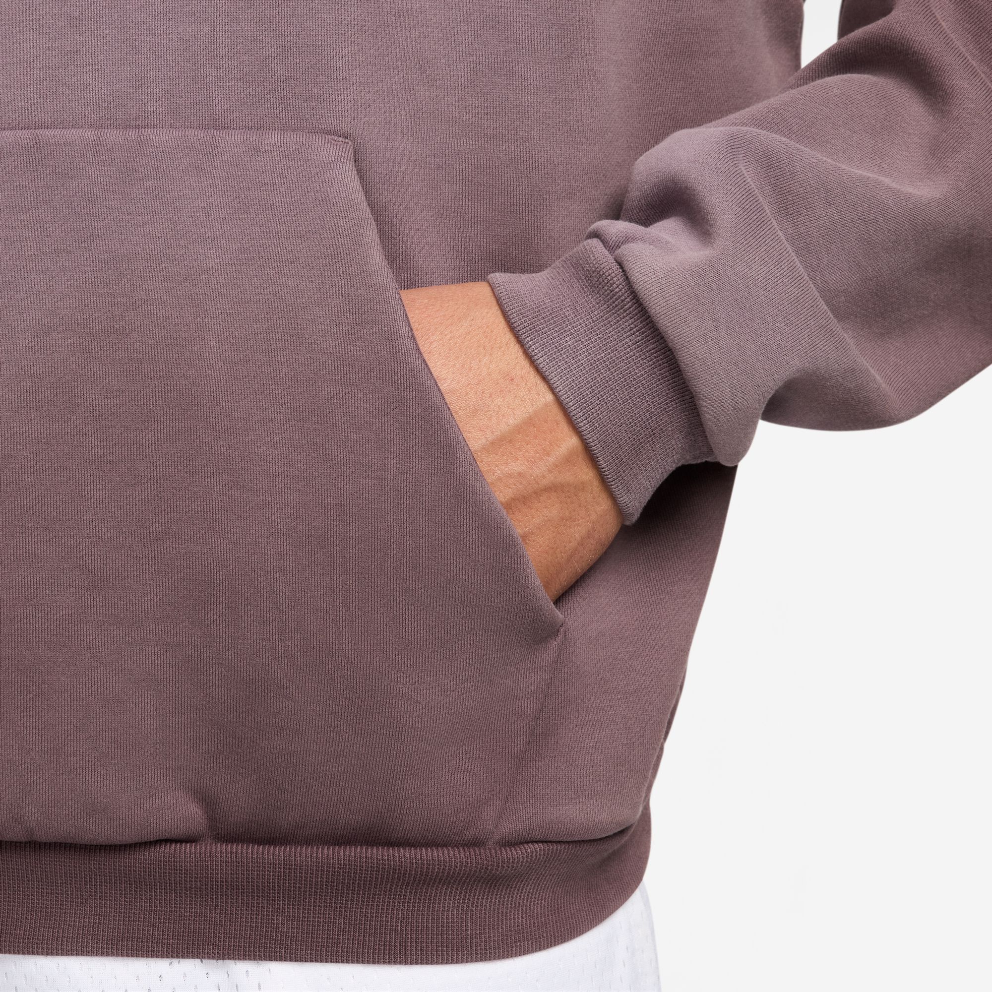 Nike Men's Devin Booker Therma-FIT Standard Issue Brushed Hoodie product image