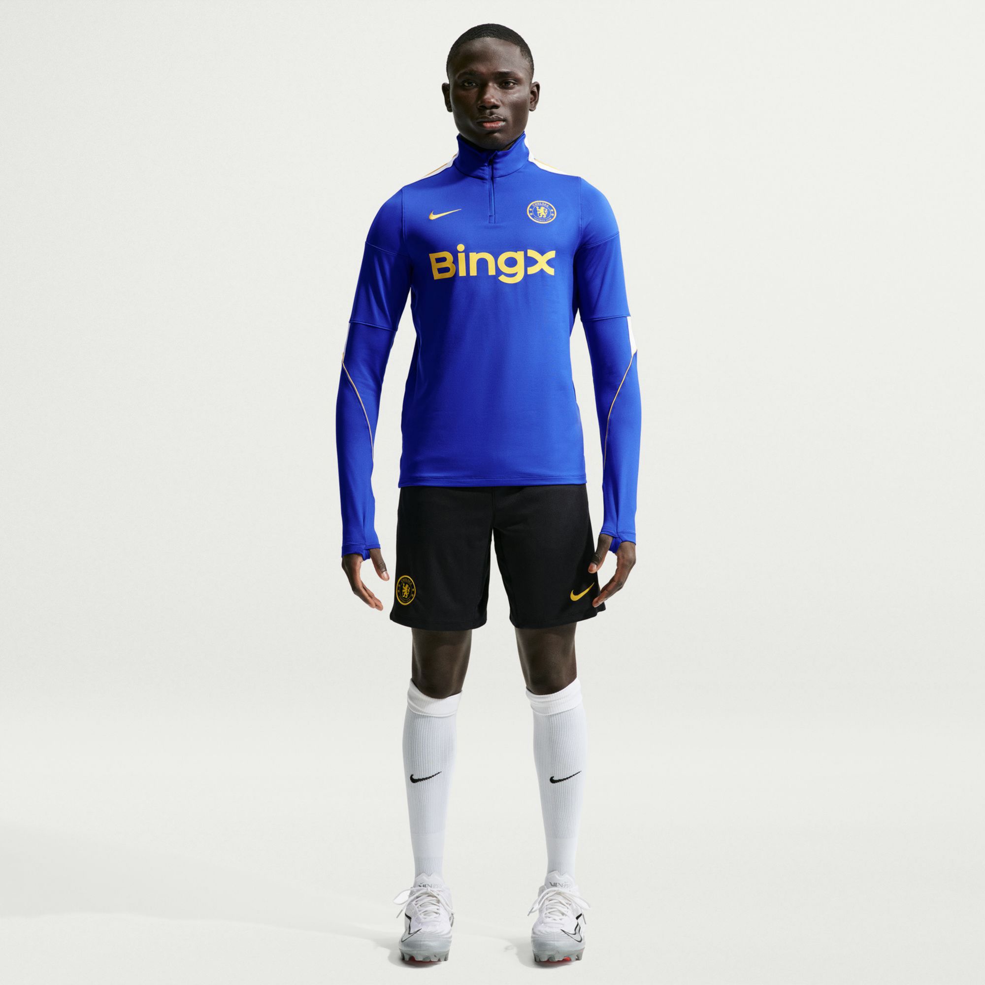 Nike Adult Chelsea FC 2026 Home Drill 1/4 Zip Pullover | Dick's